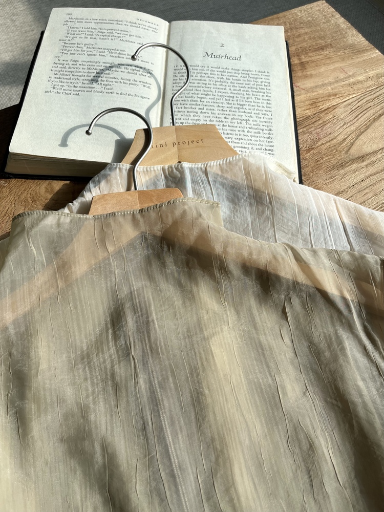 Airy Sheer Crinkle Top (Ivory)