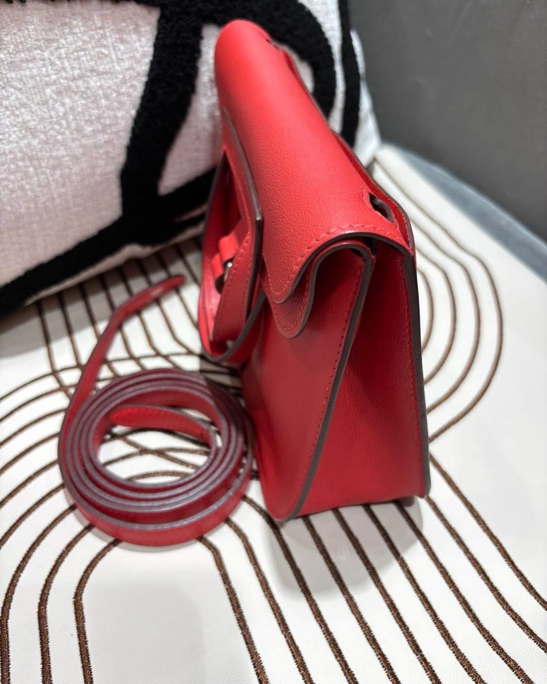 Hermes mini halzan ,STAMP A  100%Authentic, 98% new ✅dust bag 