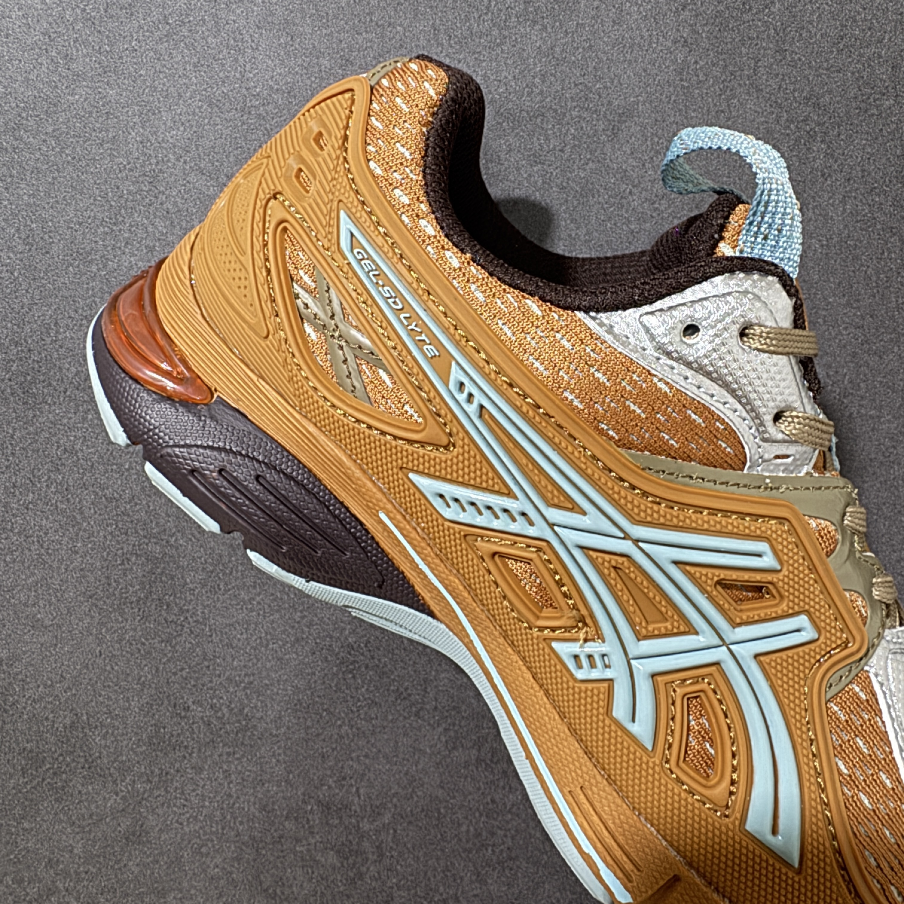 Asics Gel-SD-Lyte
