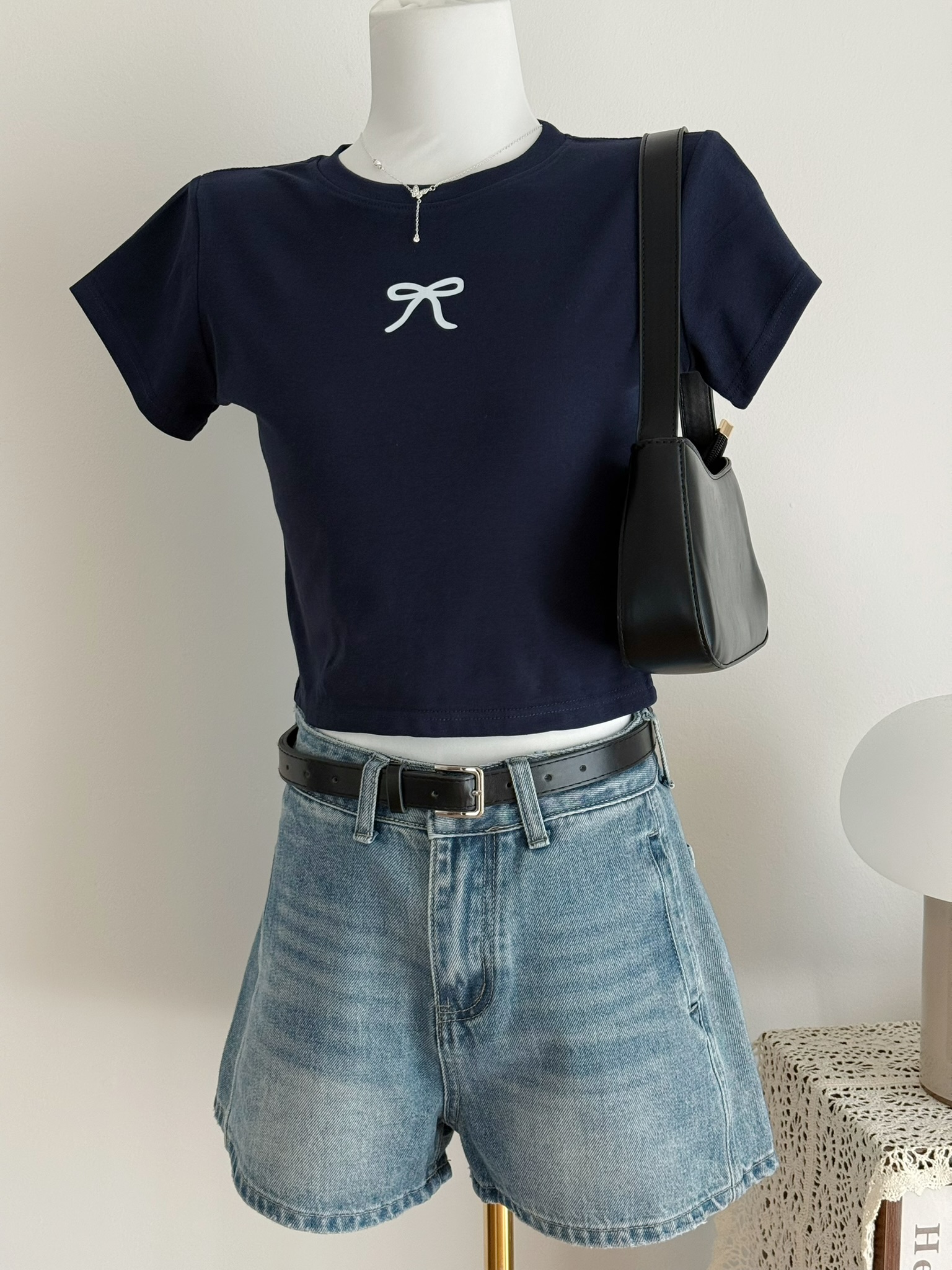 Nabi Cropped Top | Navy