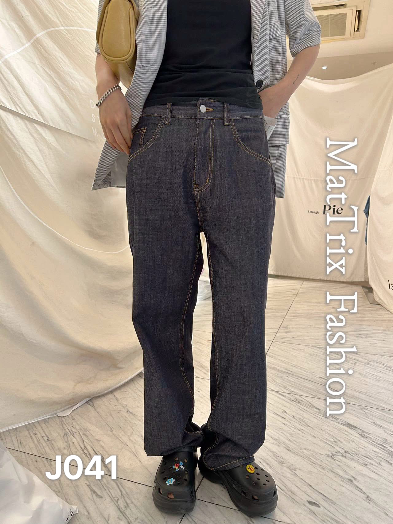 J041 BK 低腰bf style 牛仔褲 原價$388