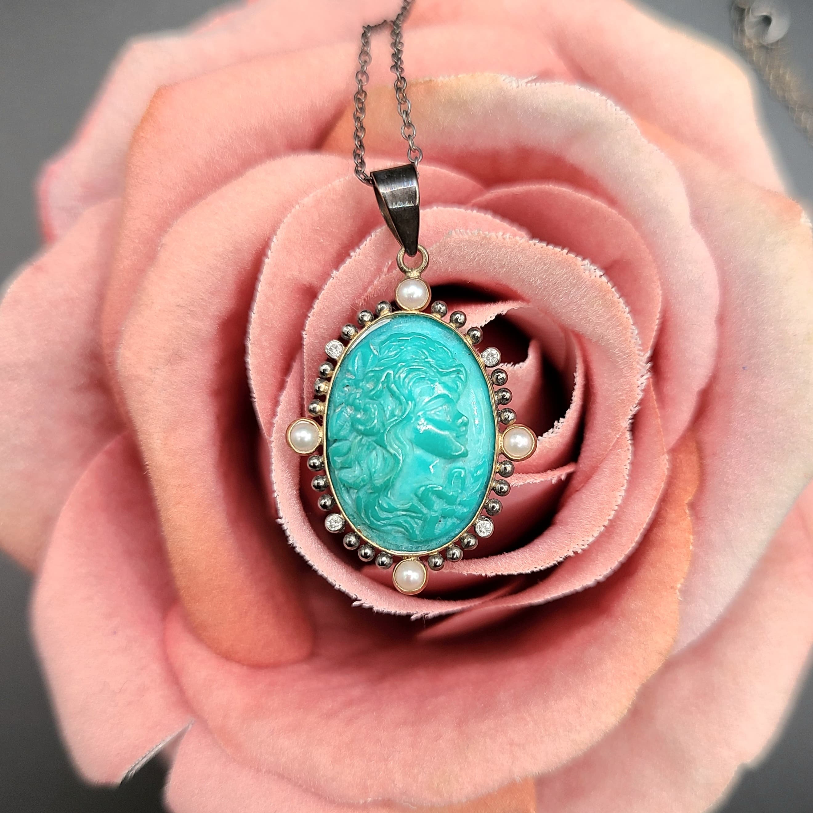 70年代綠松石浮雕鑽石珍珠9k金吊嘴配純銀頸鍊