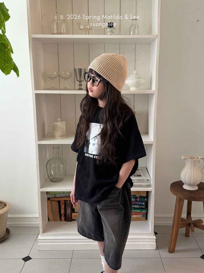 🇰🇷Matilda&Lee tee