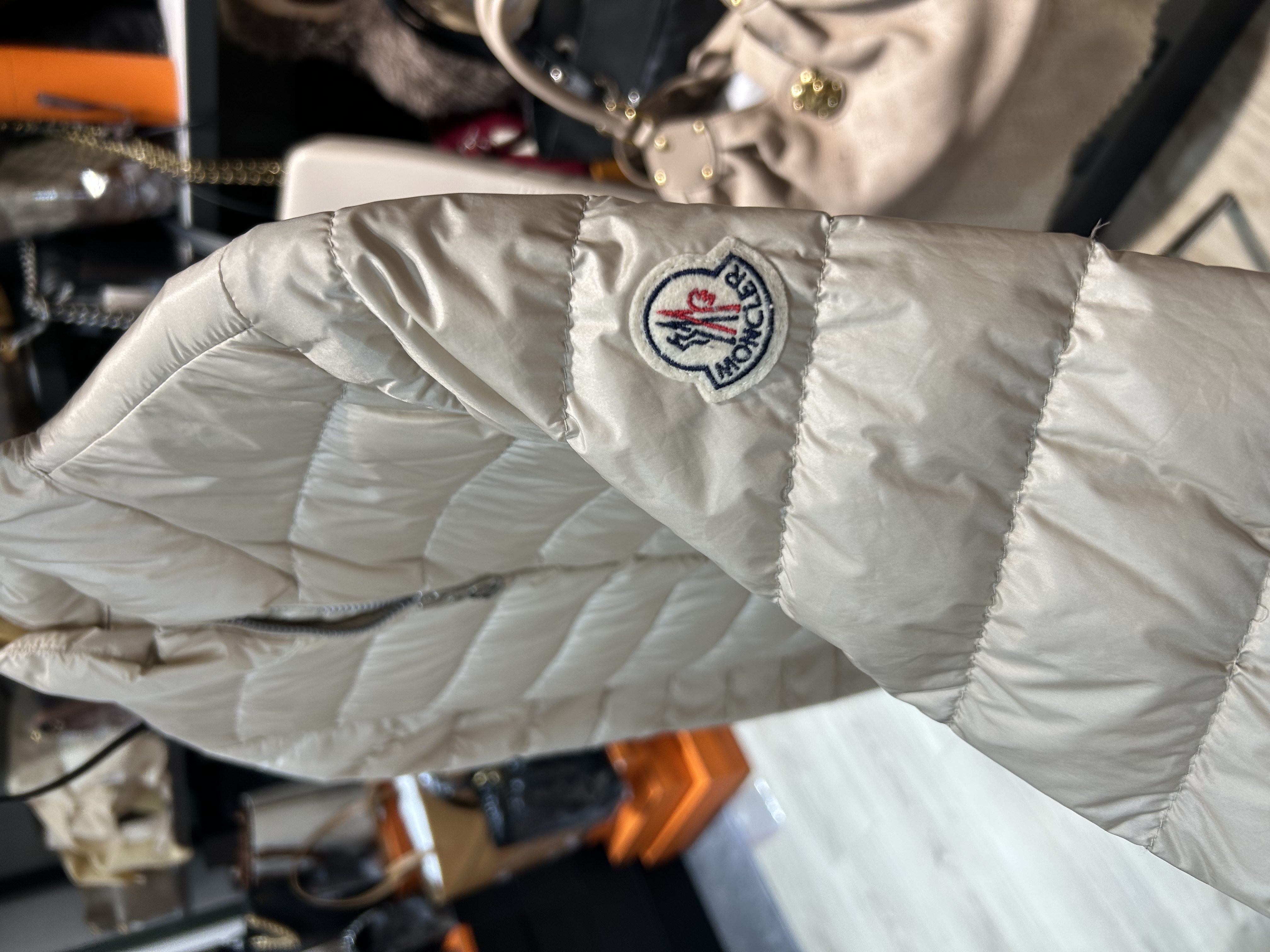 Moncler 羽絨外套 size: 152cm Down Jacket 100%Authentic,98%New