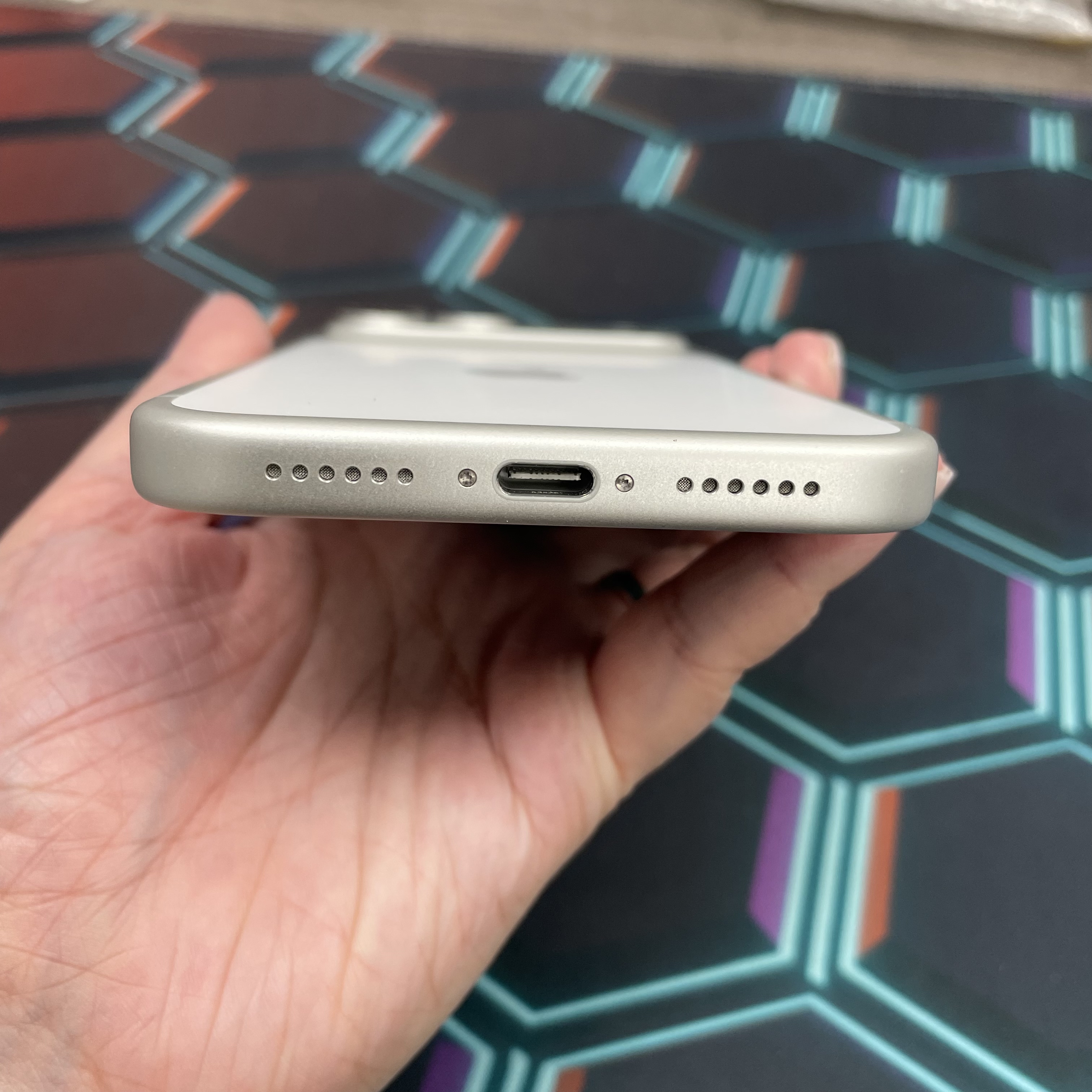 *6678 17 Pro max 完美機 256GB 電99 銀色 sliver