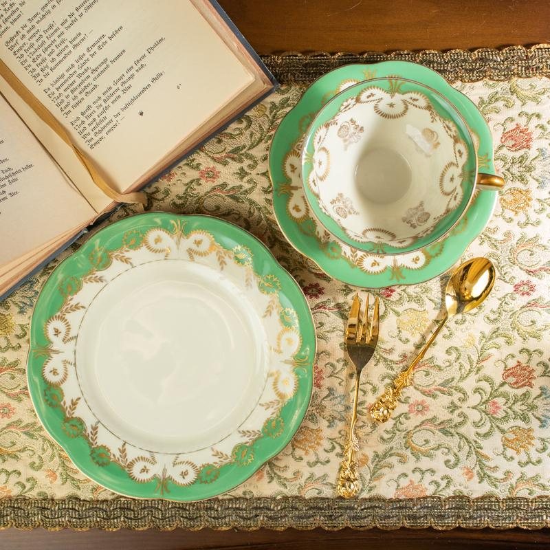 C.a.1939 - 1945 German Hutschenreuther Hohenberg Green Tea Set (MW112)
