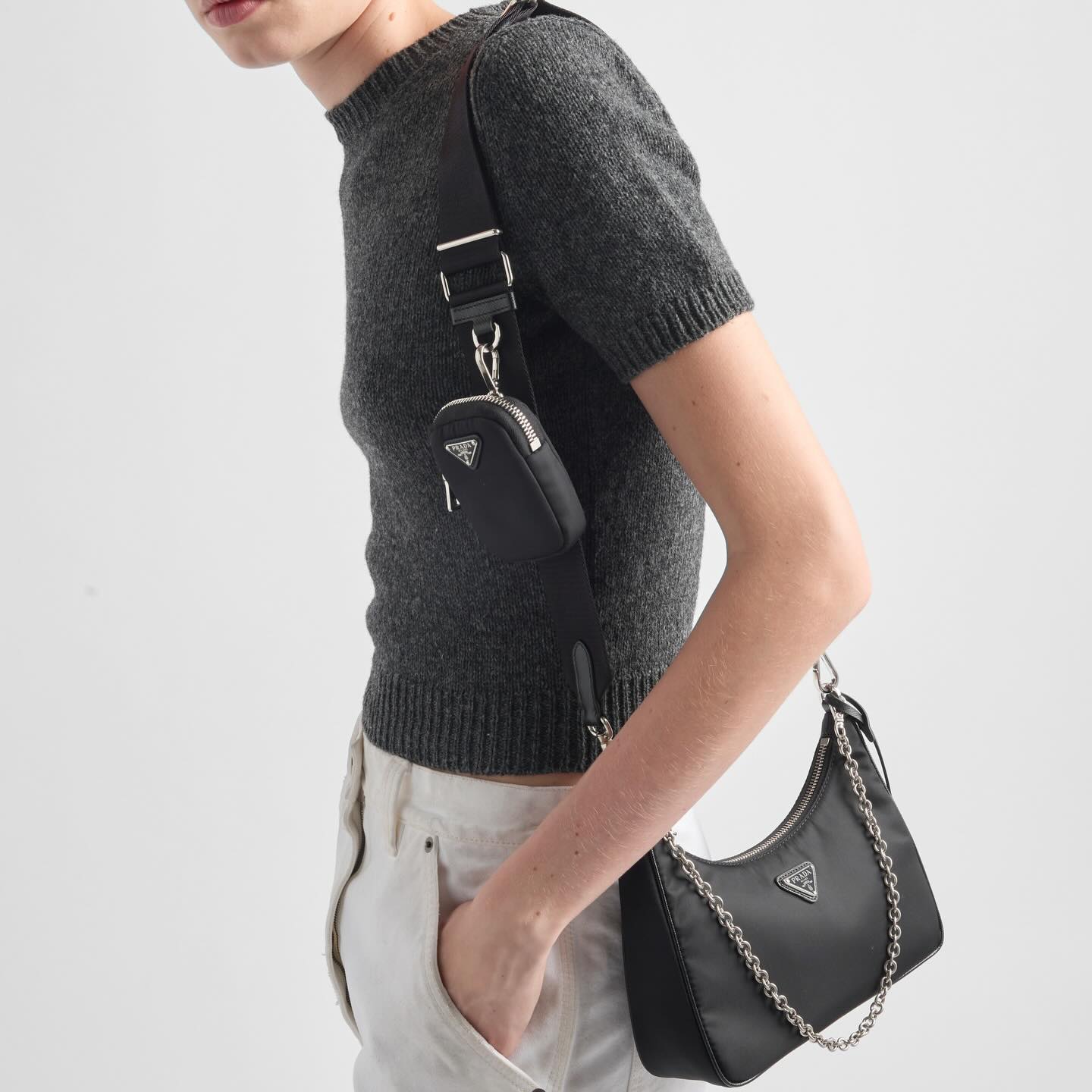 PRADA 🤍PRE OWNED Re-Edition 3 in 1 復刻版黑銀尼龍袋 單肩斜肩腋下包🖤