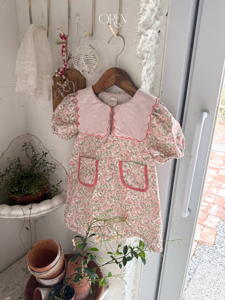 ☀️預訂 韓國直送☀️🇰🇷Oren Karina兩色花卉口袋扇形領短袖連身裙