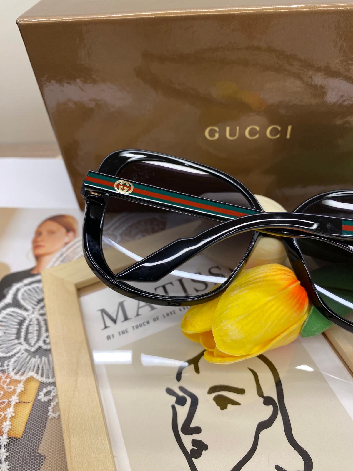 Gucci Oversized Round Sunglasses