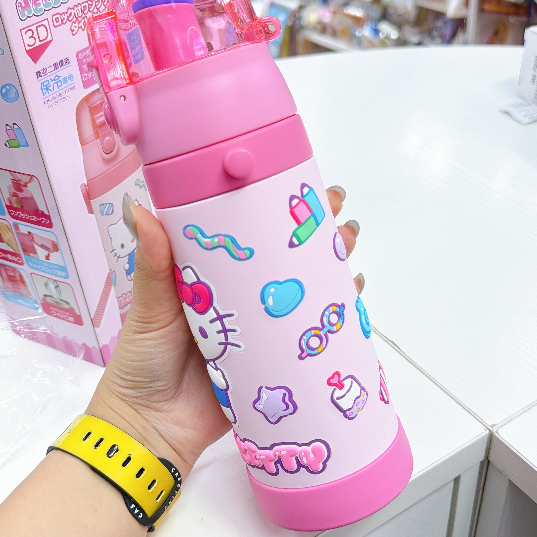 日本直送kitty skater 可斜揹保溫杯 480ml