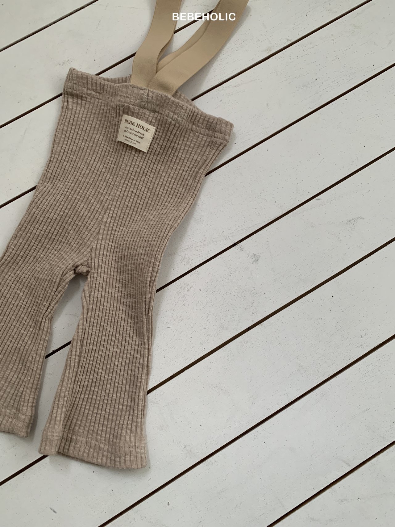 🌸預訂 韓國直送🌸🇰🇷BEBEHOLIC三色標籤羅紋吊帶褲