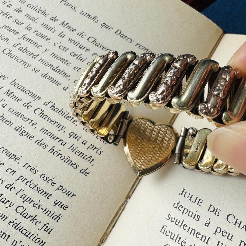 Antique 1910-1940s L.S Gold Filled Two Tone Rose & Yellow Gold Etched Pattern Sweetheart Expandable/Stretchy Bracelet(MT1361)