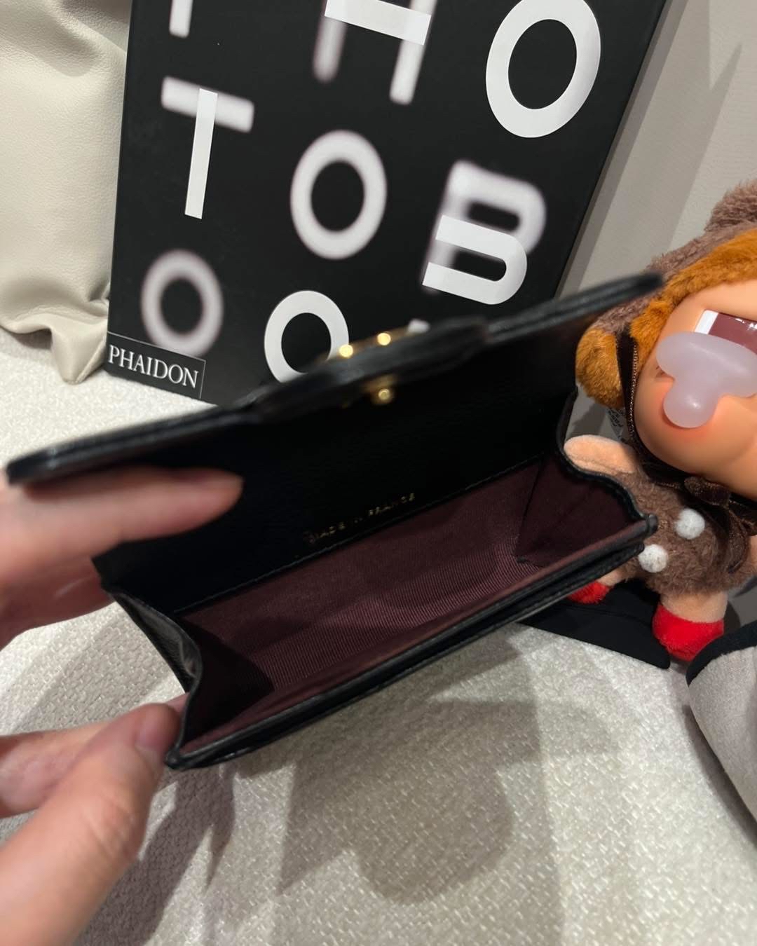 Chanel card holder 黑色魚子醬牛皮 100%authentic,95%new ✅ 新晶貼✅dust bag 