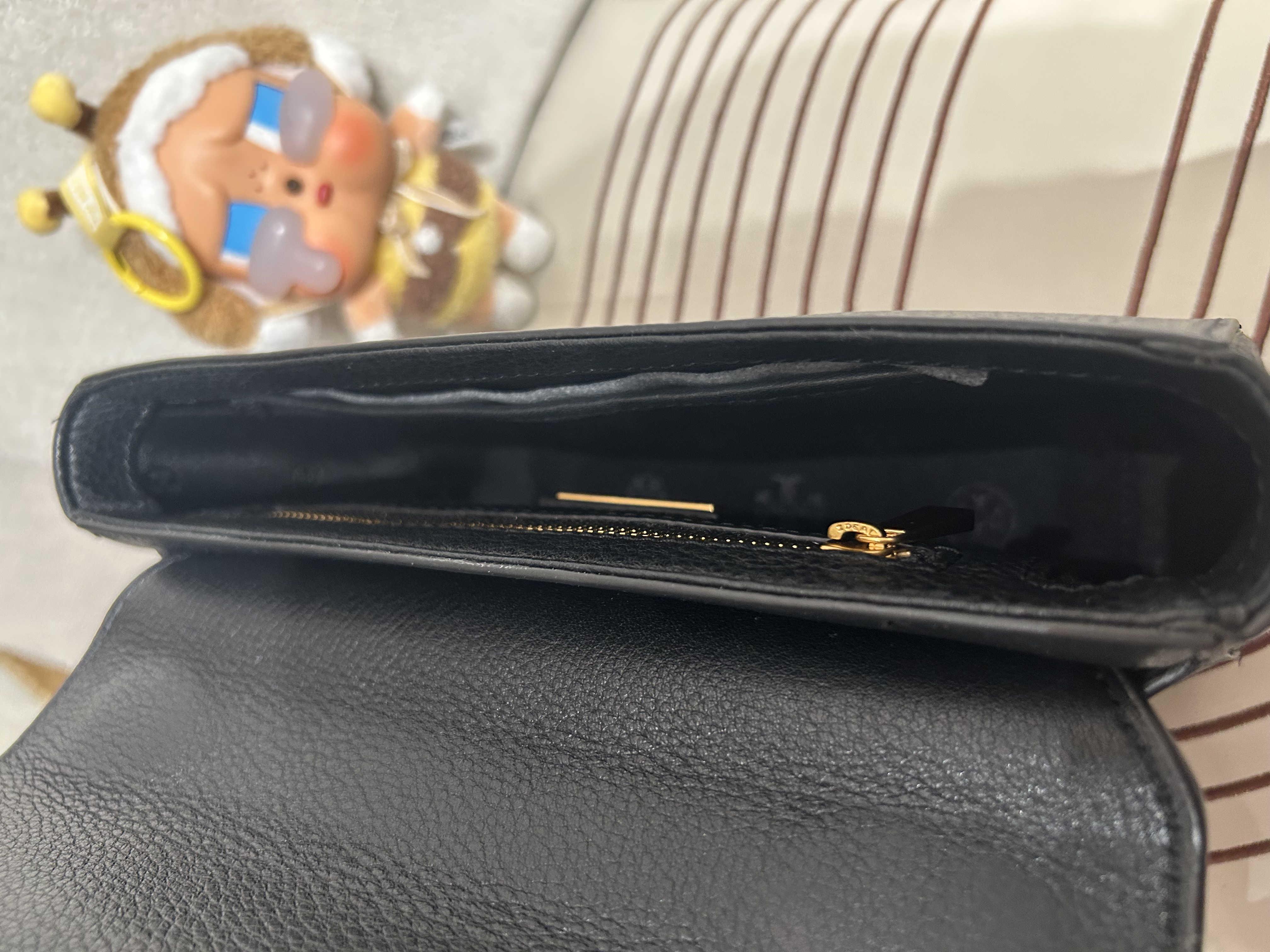 Tory bruch flap bag calfskin  100%Authentic,99%new✅dust bag 