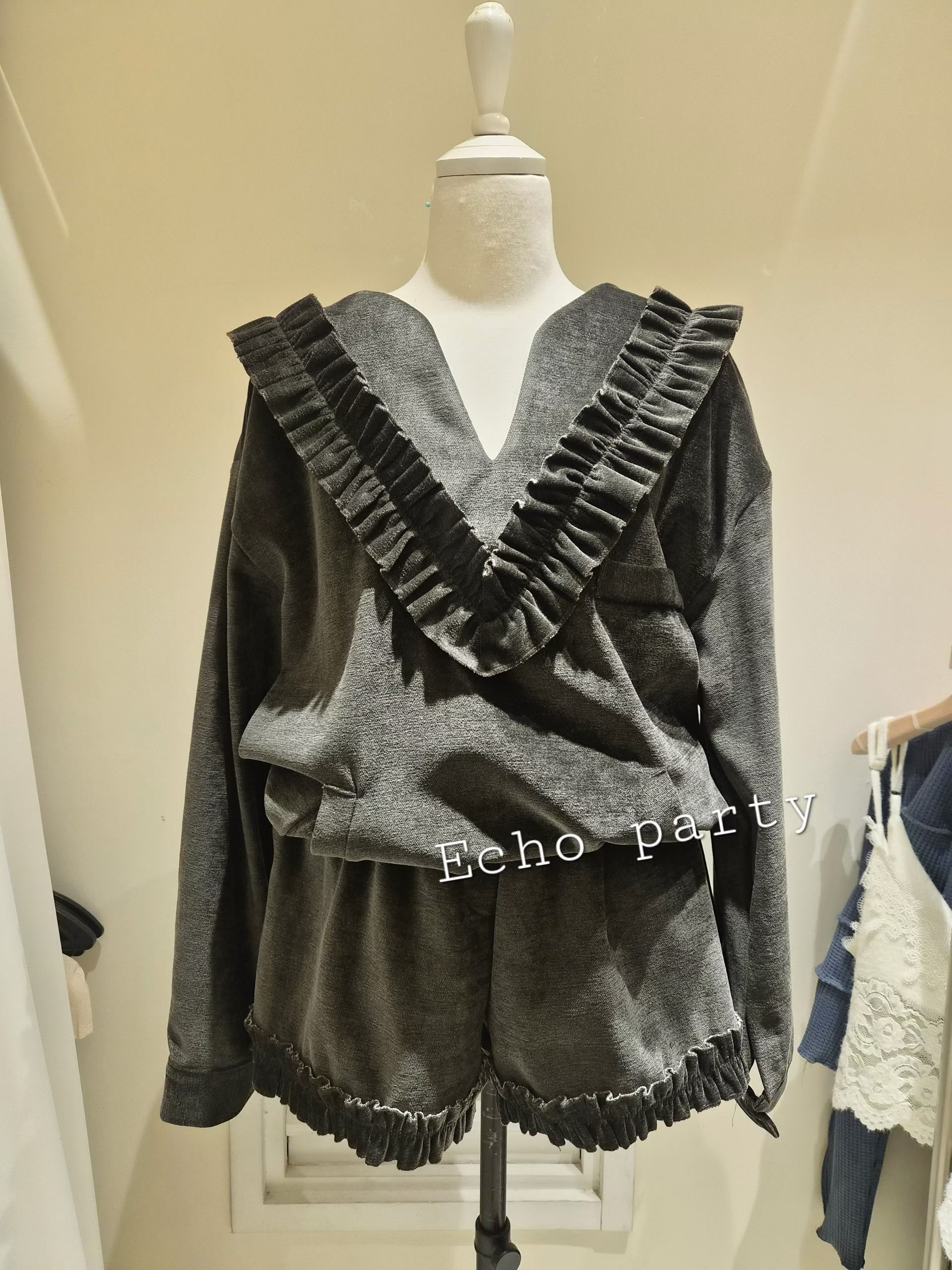 (2026FW) ECHOPARTY - TOP & SHORTS 