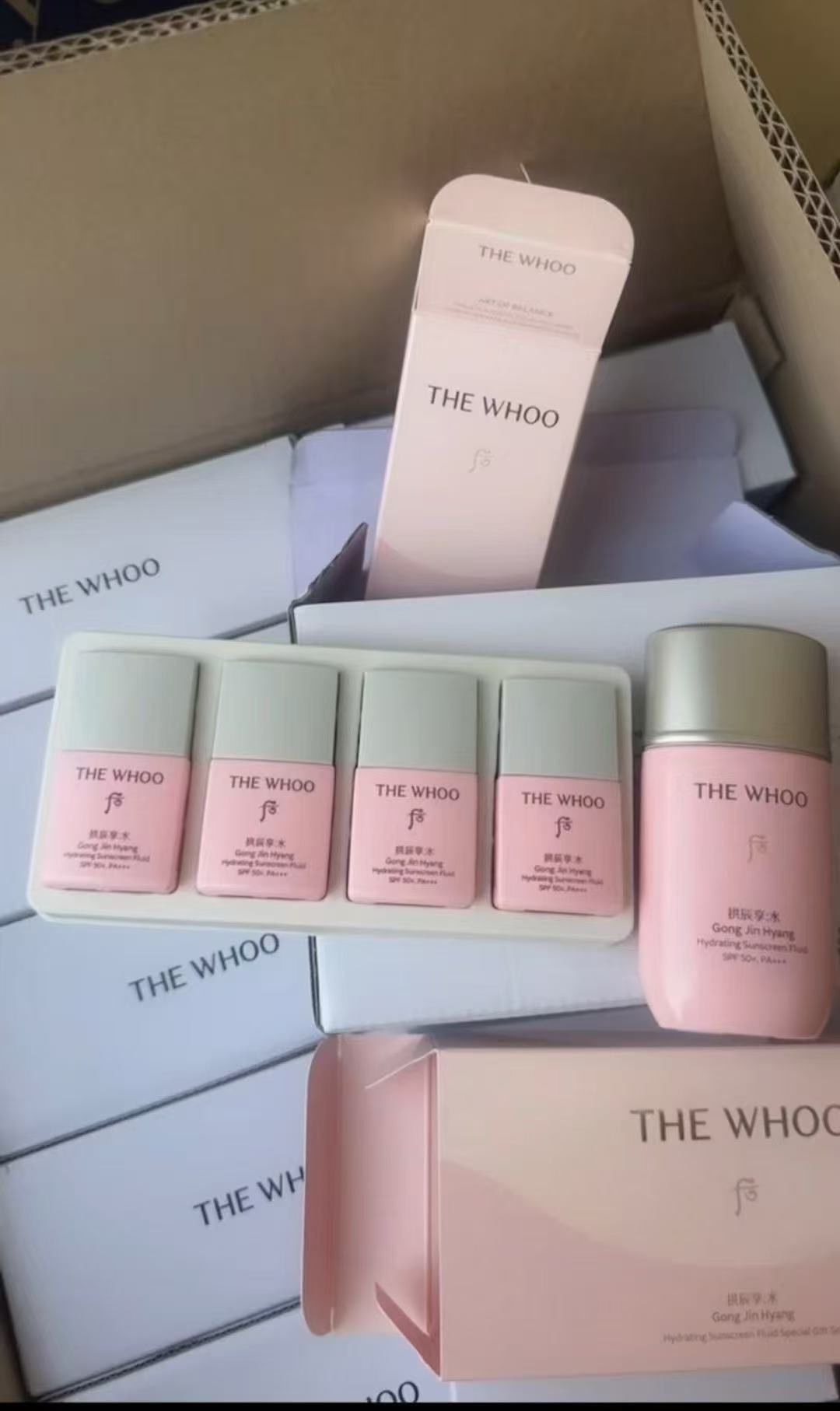 韓國 WHOO 后 拱辰享水妍防曬霜套組(60ml+13ml*4).  ✅ 現貨 ✅ ‼️ 售完即止‼️