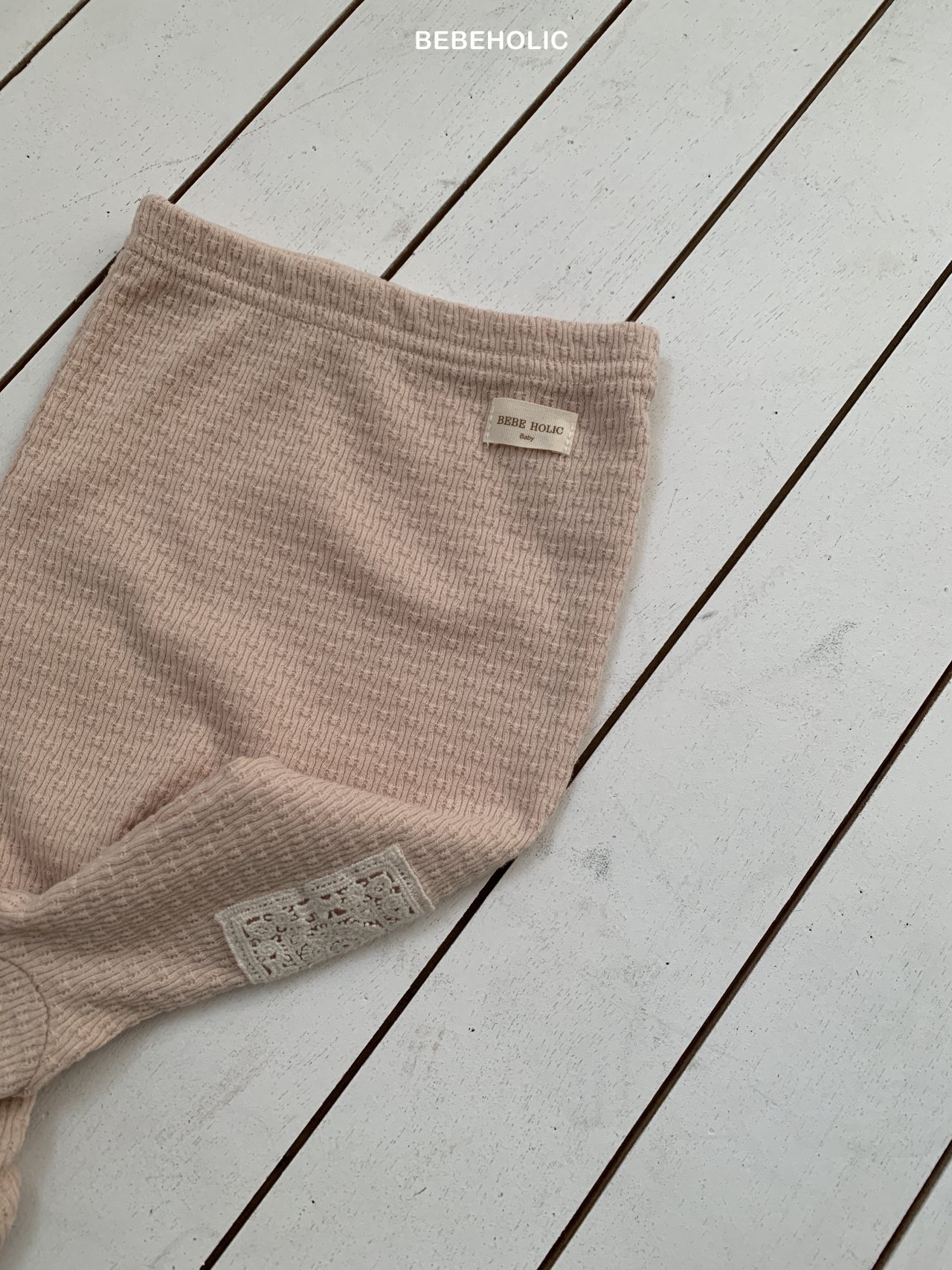 🌸預訂 韓國直送🌸🇰🇷BEBEHOLIC三色蕾絲提花包腳褲