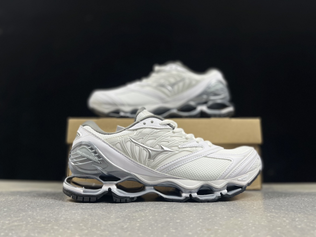 Mizuno Wave Prophecy LS 