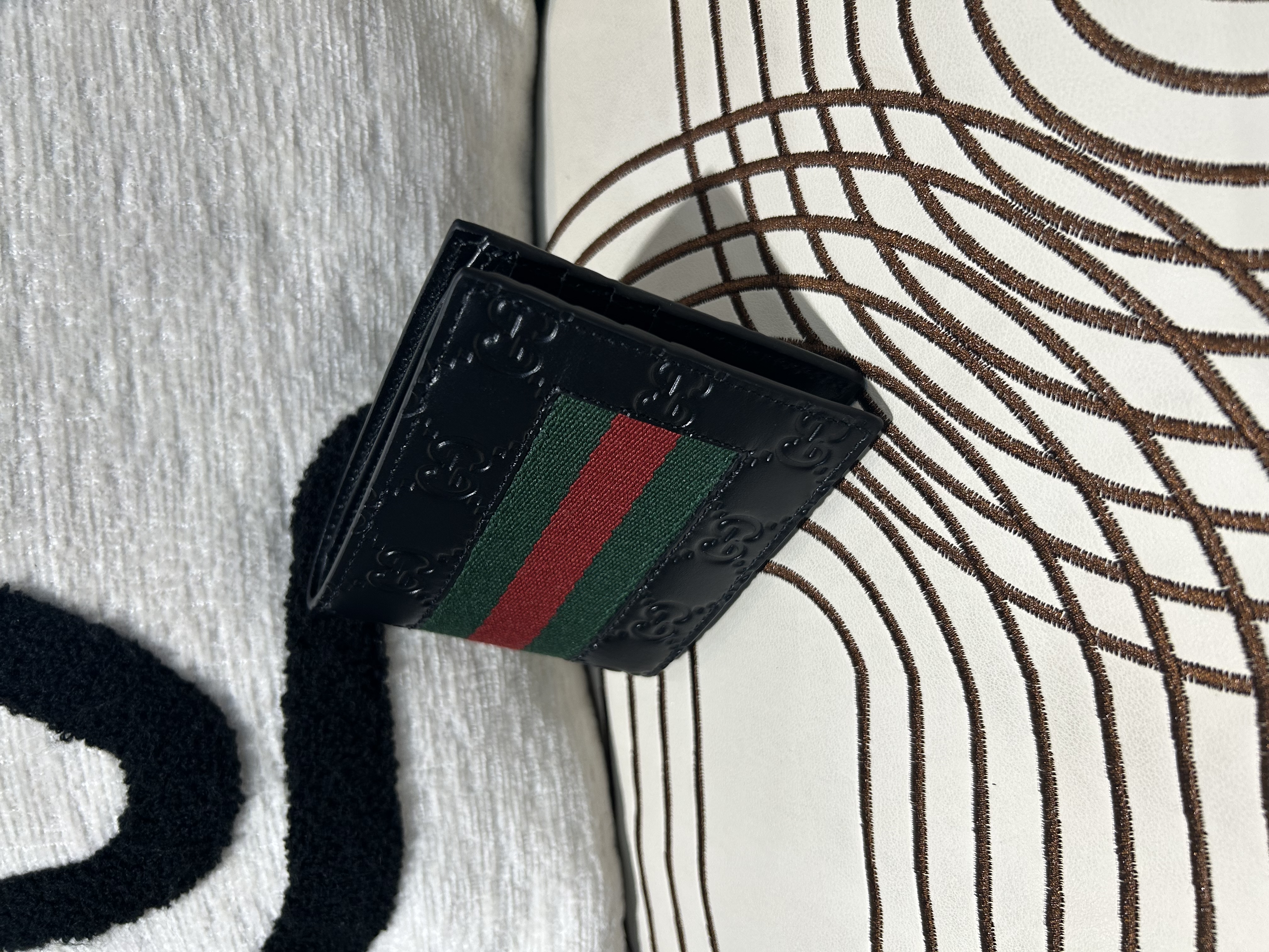 未使用品 Gucci Short Wallet Black Calfskin GG Supreme 408827 100%Authentic, Unused未使用品 ☑️Dust bag☑️Box