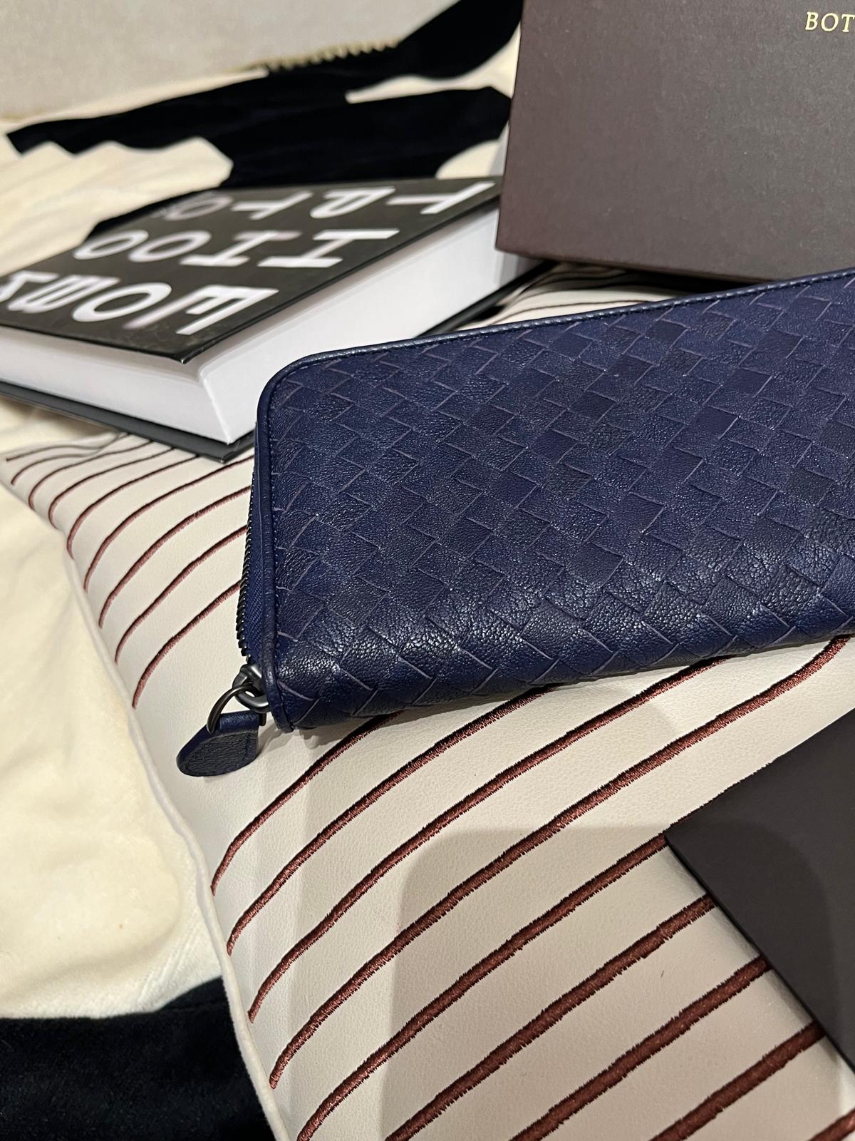 未使用品 Bottega Veneta BV Zip Long wallet 100%Authentic ,unused 未使用品 ✅tap ✅box 
