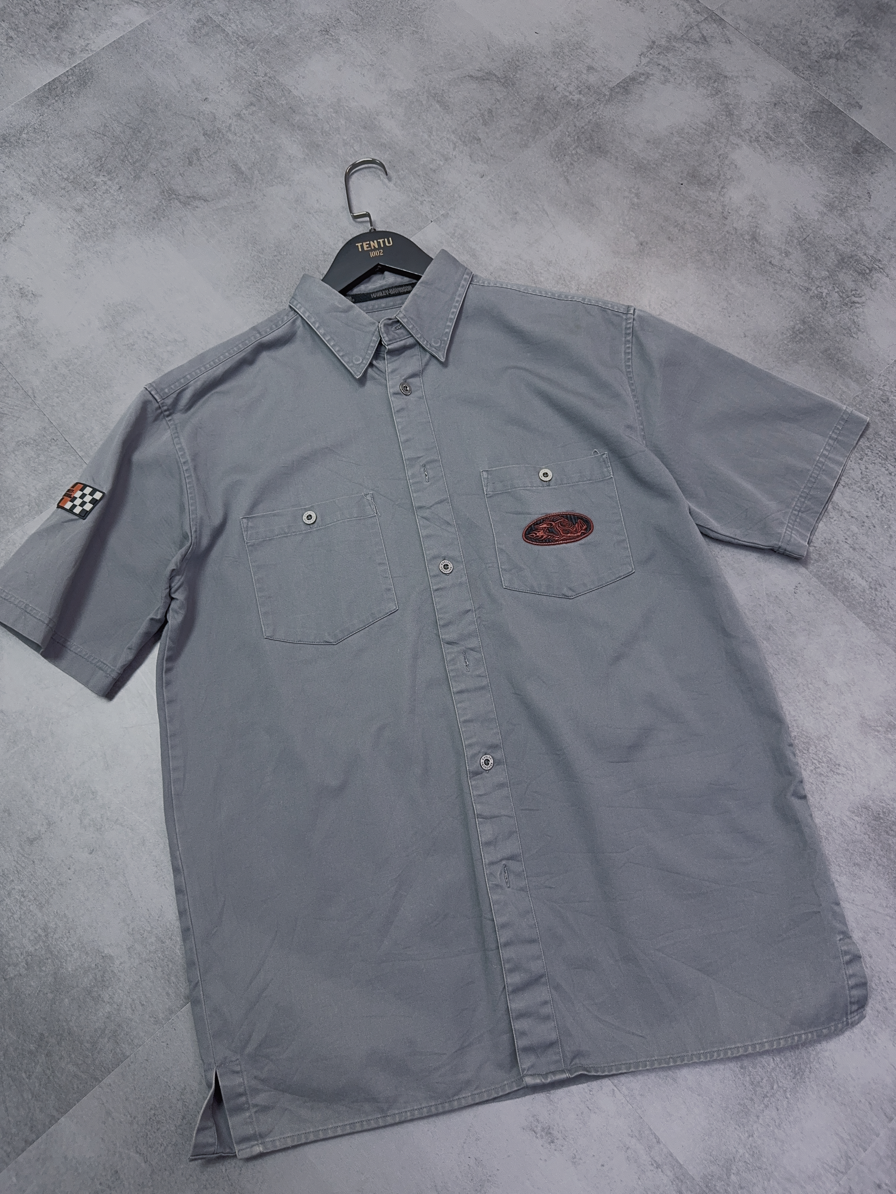 Grey Harley-Davidson -M
