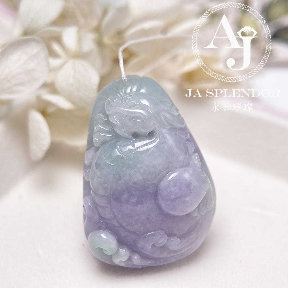 JN-3366 天然翡翠A玉 大師級鏤空精雕俏色春彩雙魚福壽映荷吊墜