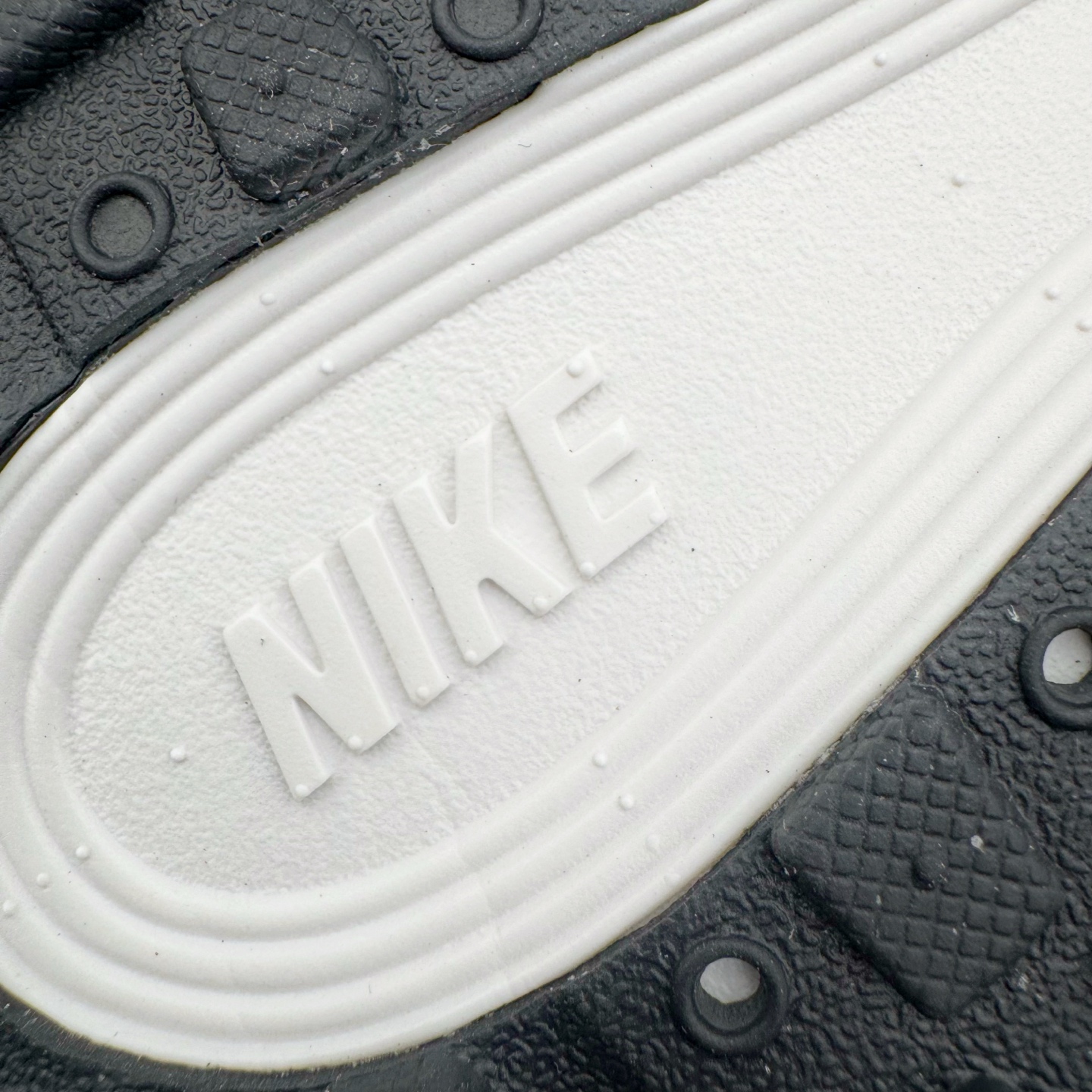 Nike P-6000 BV1021-011 