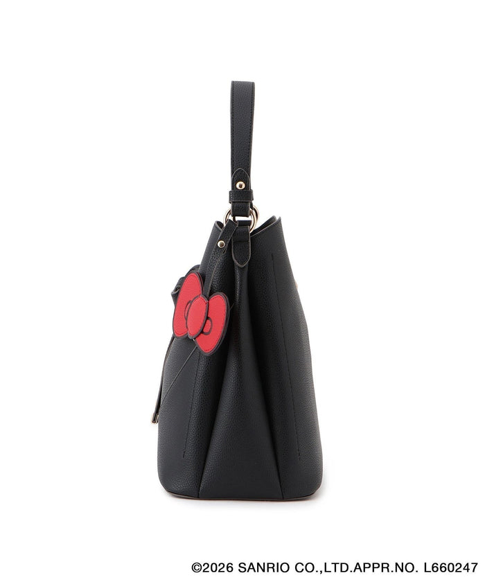 🎀【預訂】　HELLO KITTY x VIS 水桶袋 W