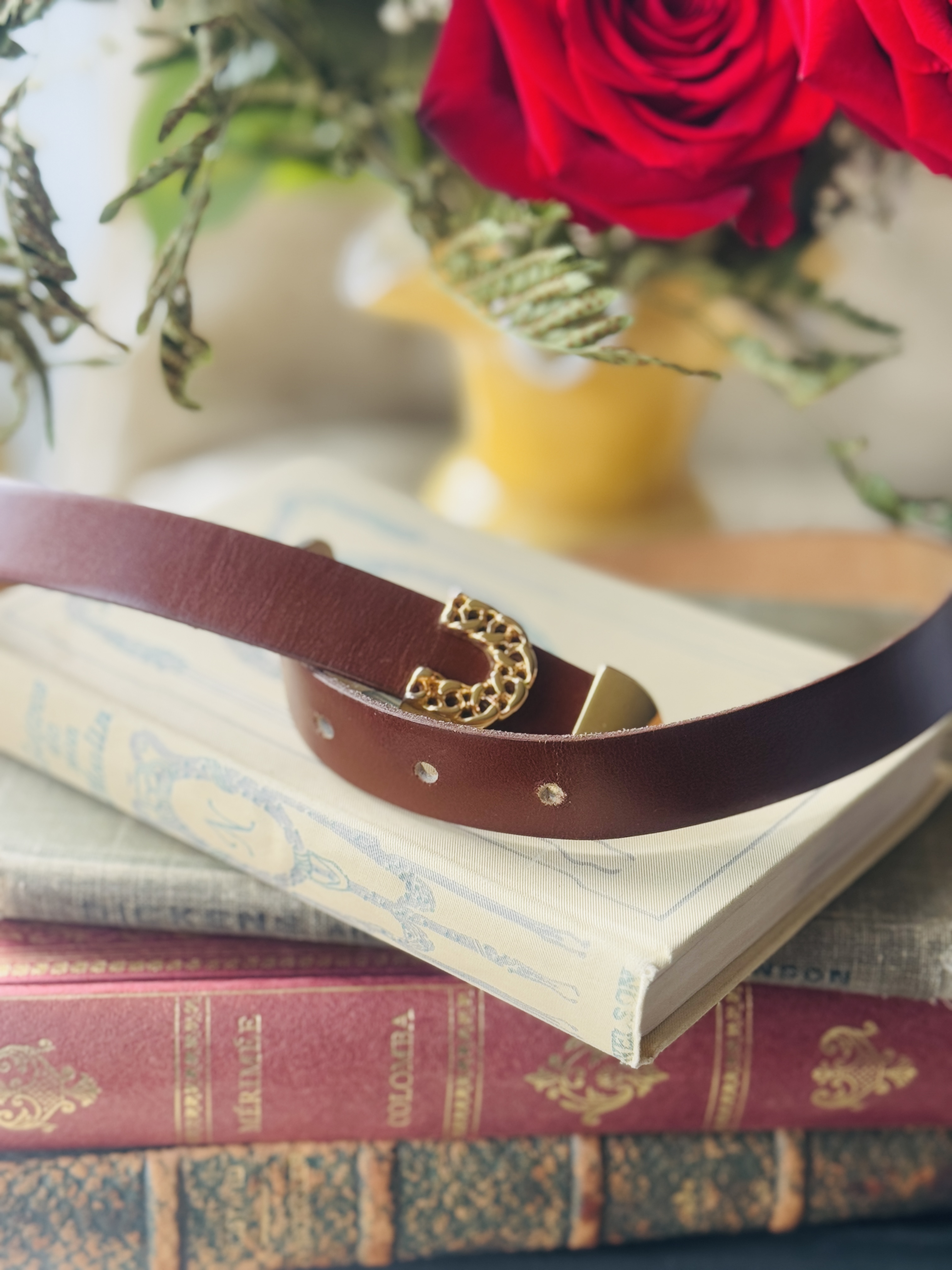 Vintage Made in Italy Brown Leather Belt (MT2427)