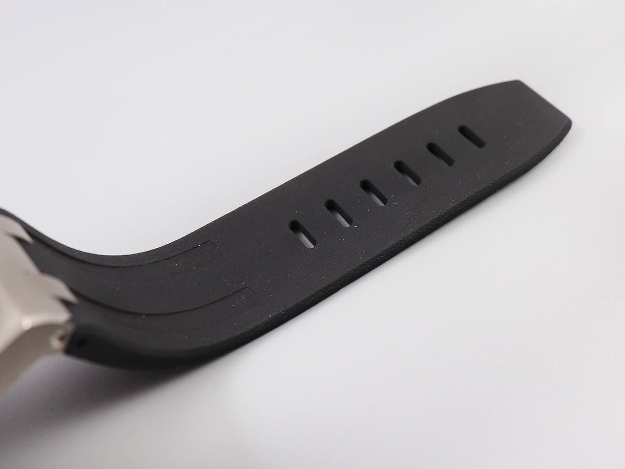 A P26470st钛陶，经典ap计时款式之一 搭载复刻原版3126机芯 直径42mm 厚度15.6mm 🔥注：JF的所有3126机芯系列是目前市面上壳身最薄和复刻程度最强的版本🔥🔥