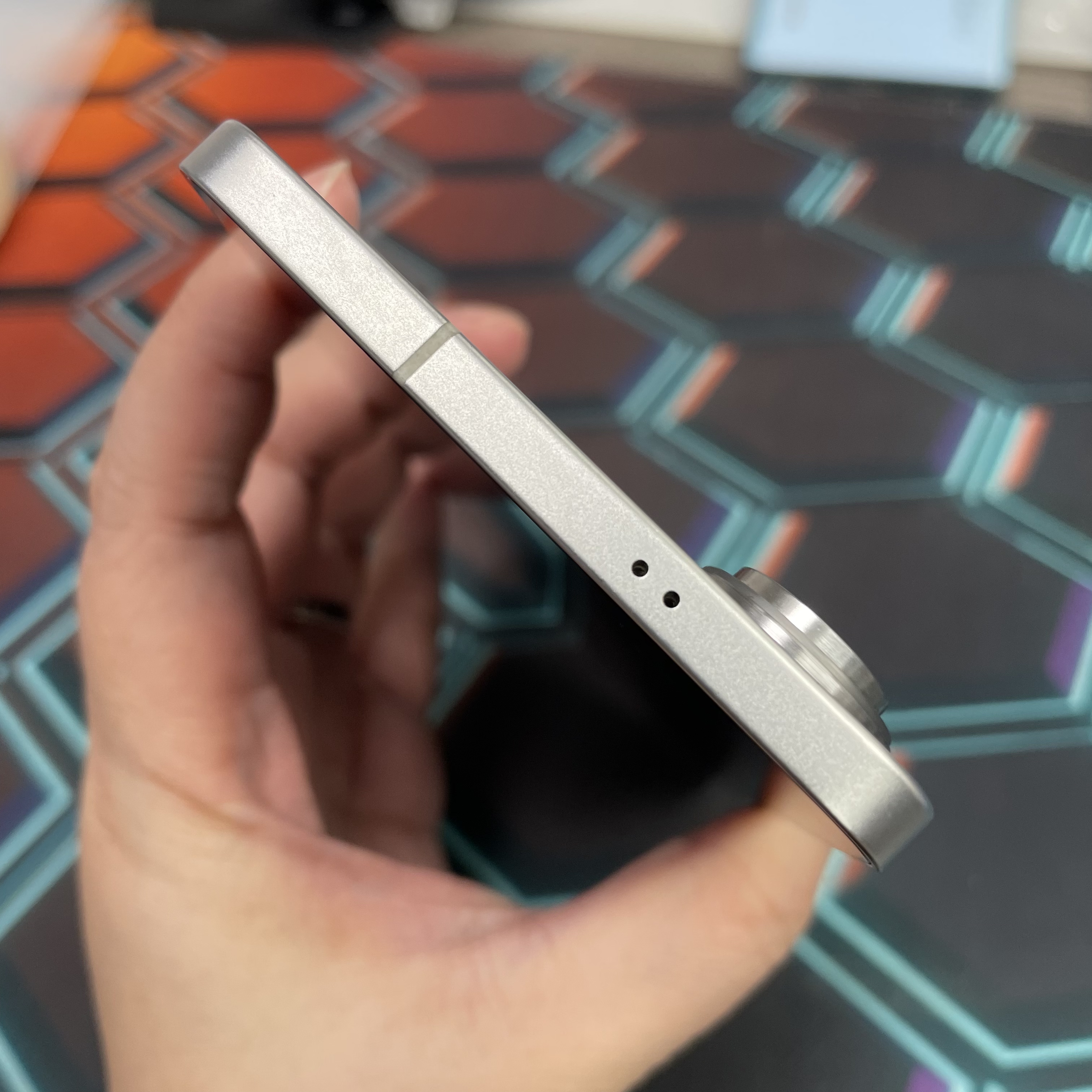 *8220 Galaxy S25 Edge 完美機 12+512GB 灰色 gray
