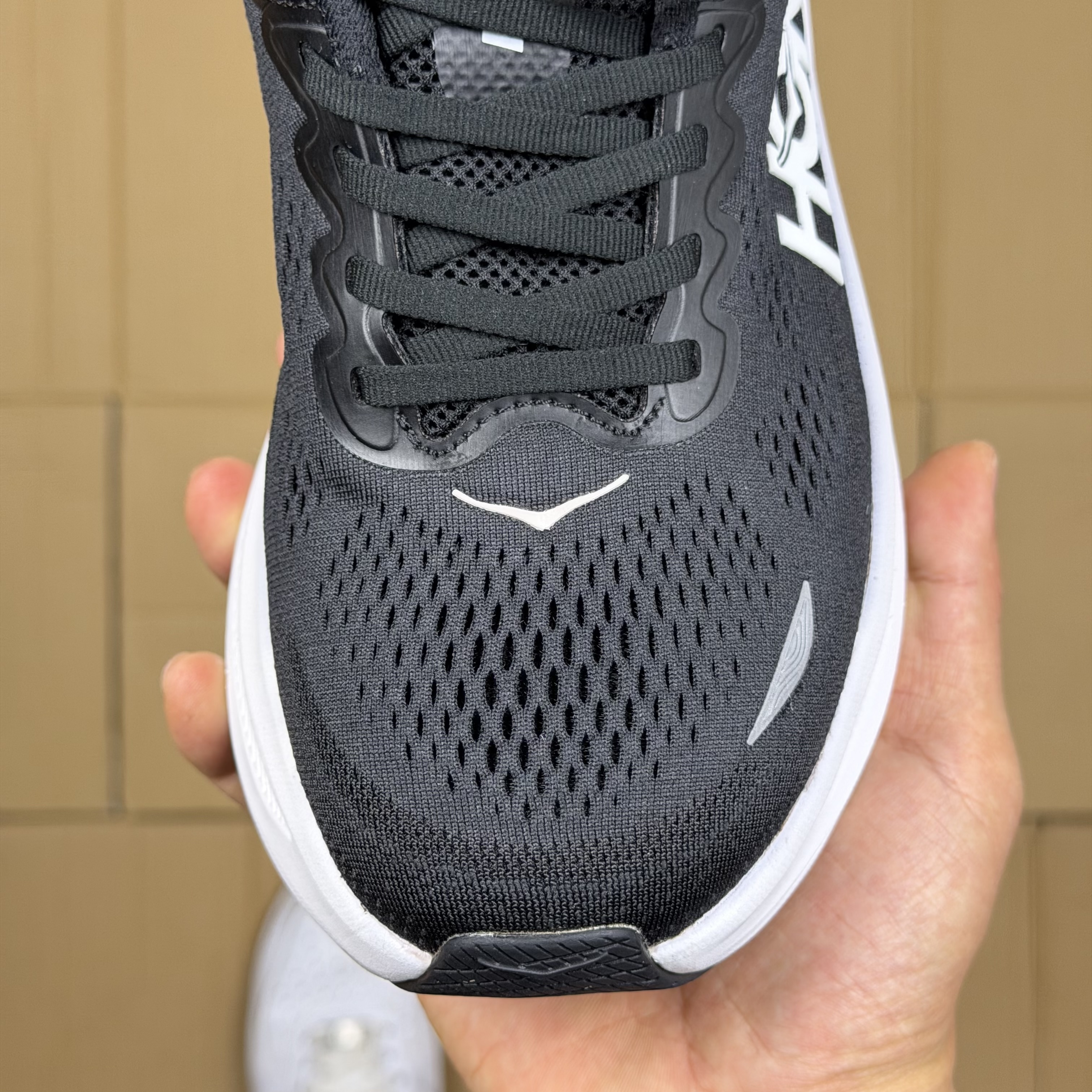 Hoka One One Bondi 9 