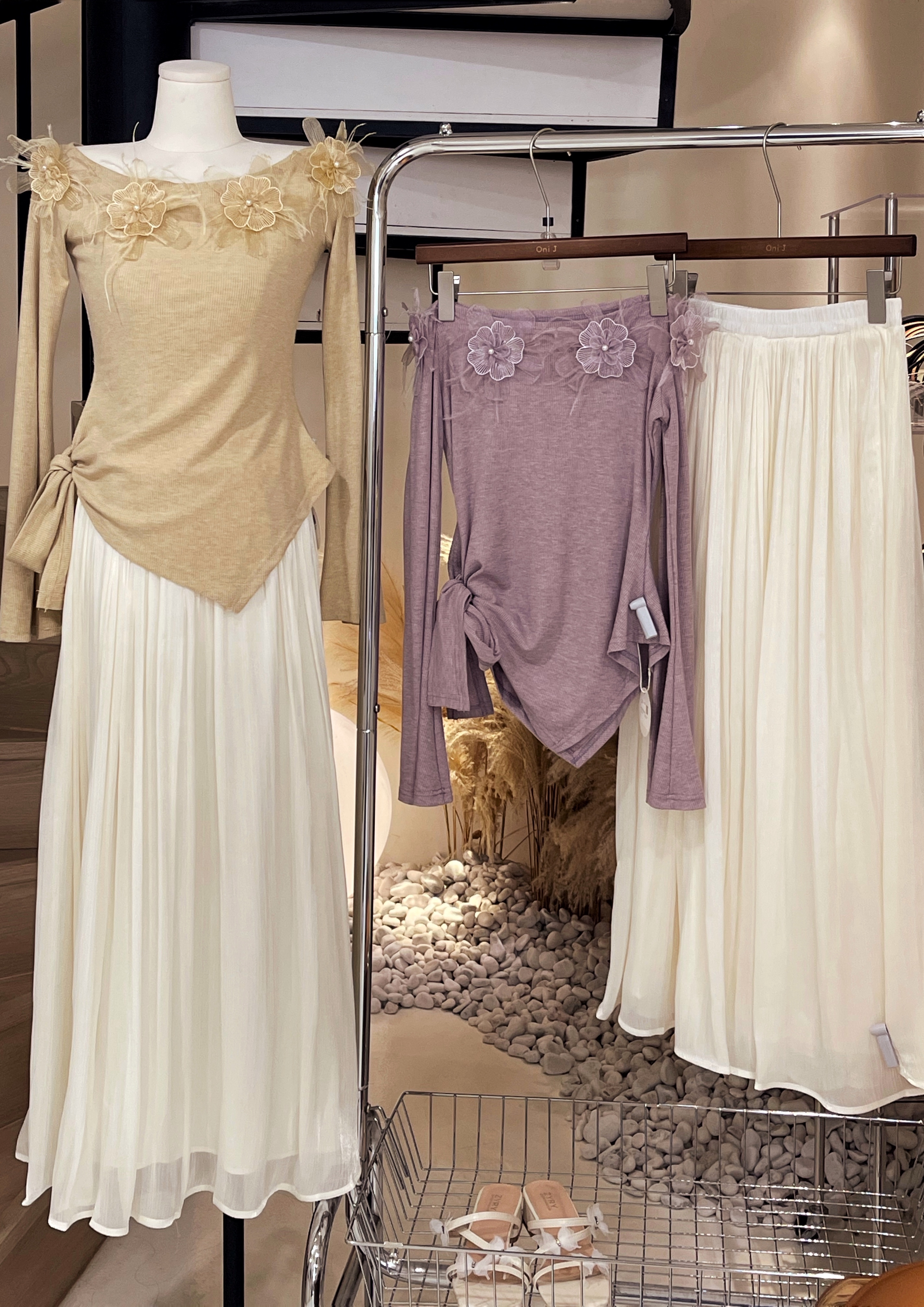 花仙子上衣+弹力半裙