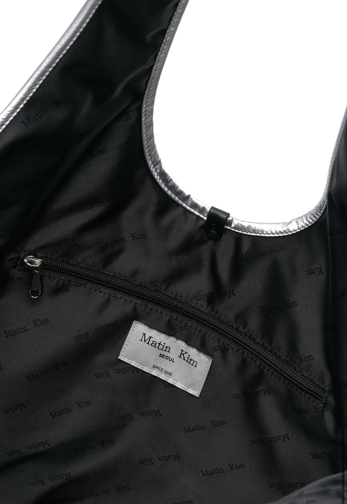 MATIN KIM 特價場 MATIN LOGO QUILTING ECOBAG IN SILVER