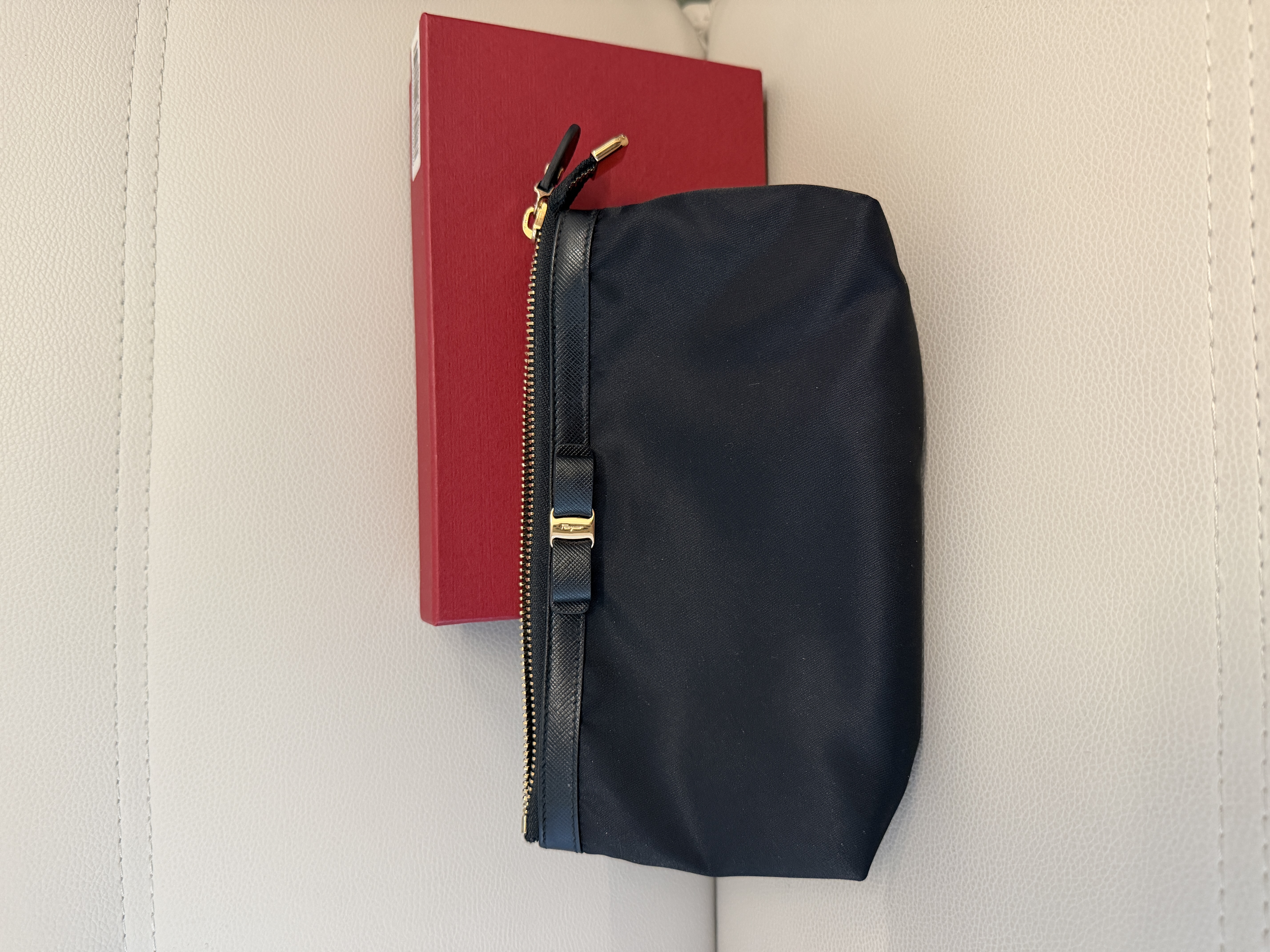Ferragamo 化妝袋