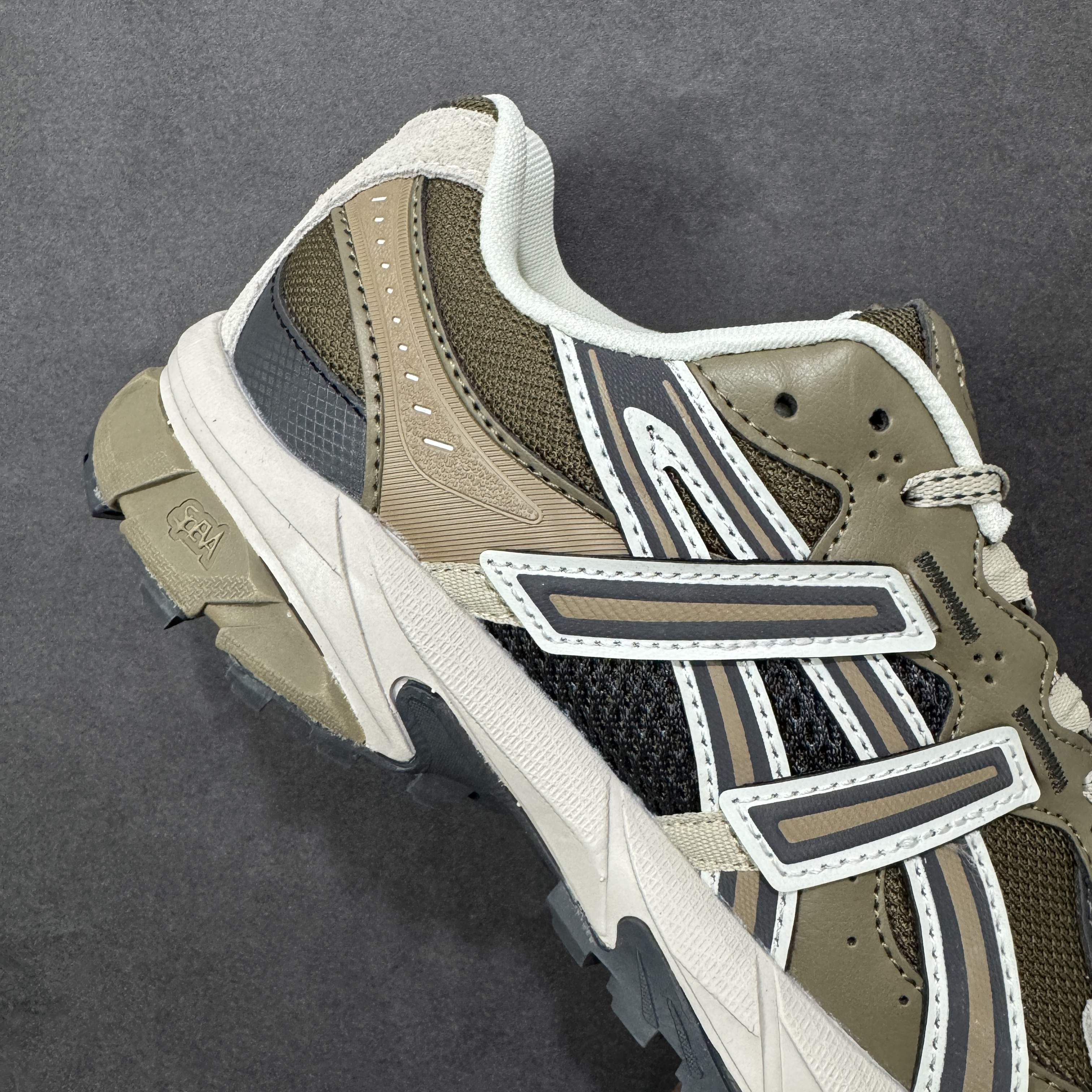 Asics Gel-Sonoma TR62 1203A734-020