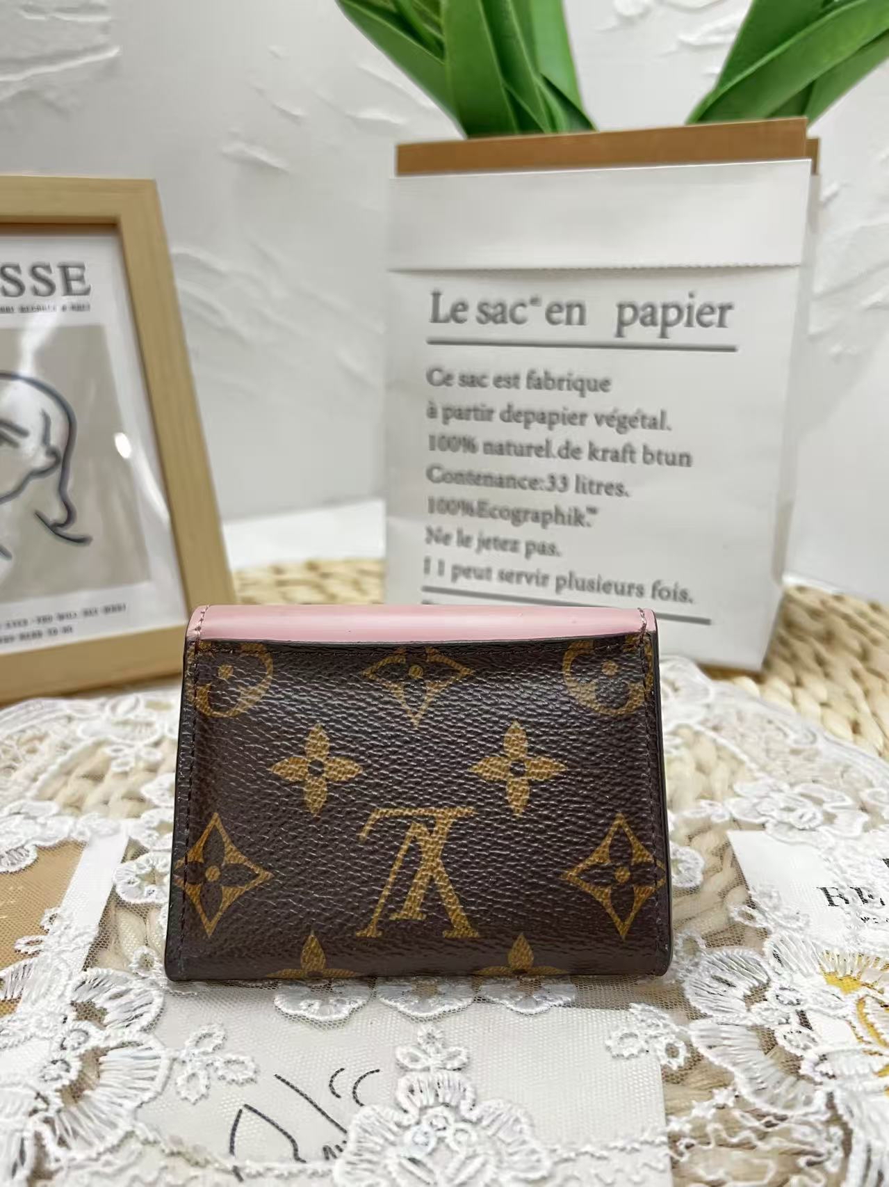 Louis Vuitton Zoé Wallet（附贈原廠盒 塵袋）