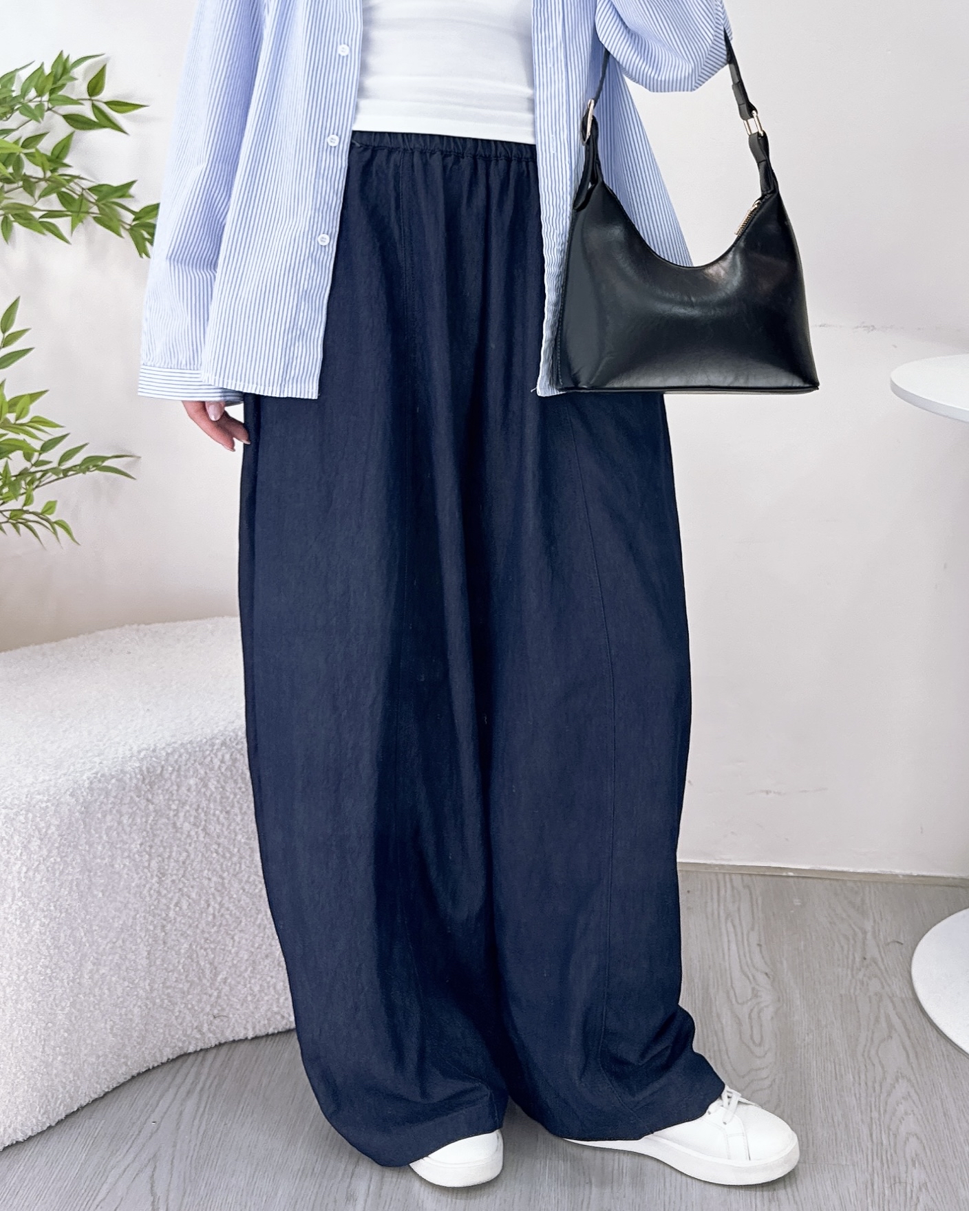 垂感冰絲斜布彎刀褲 3色