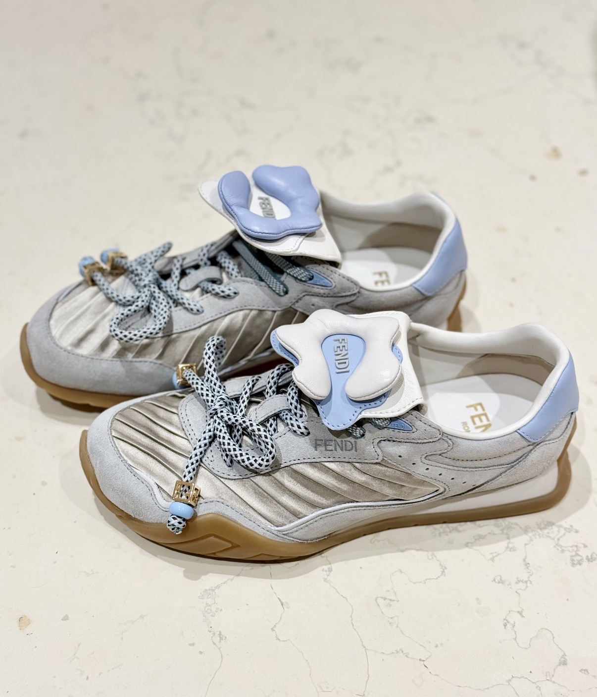 限時優惠✨新款🆕訂貨📮Fendi花朵wave sneaker   Size 36-39/40/41