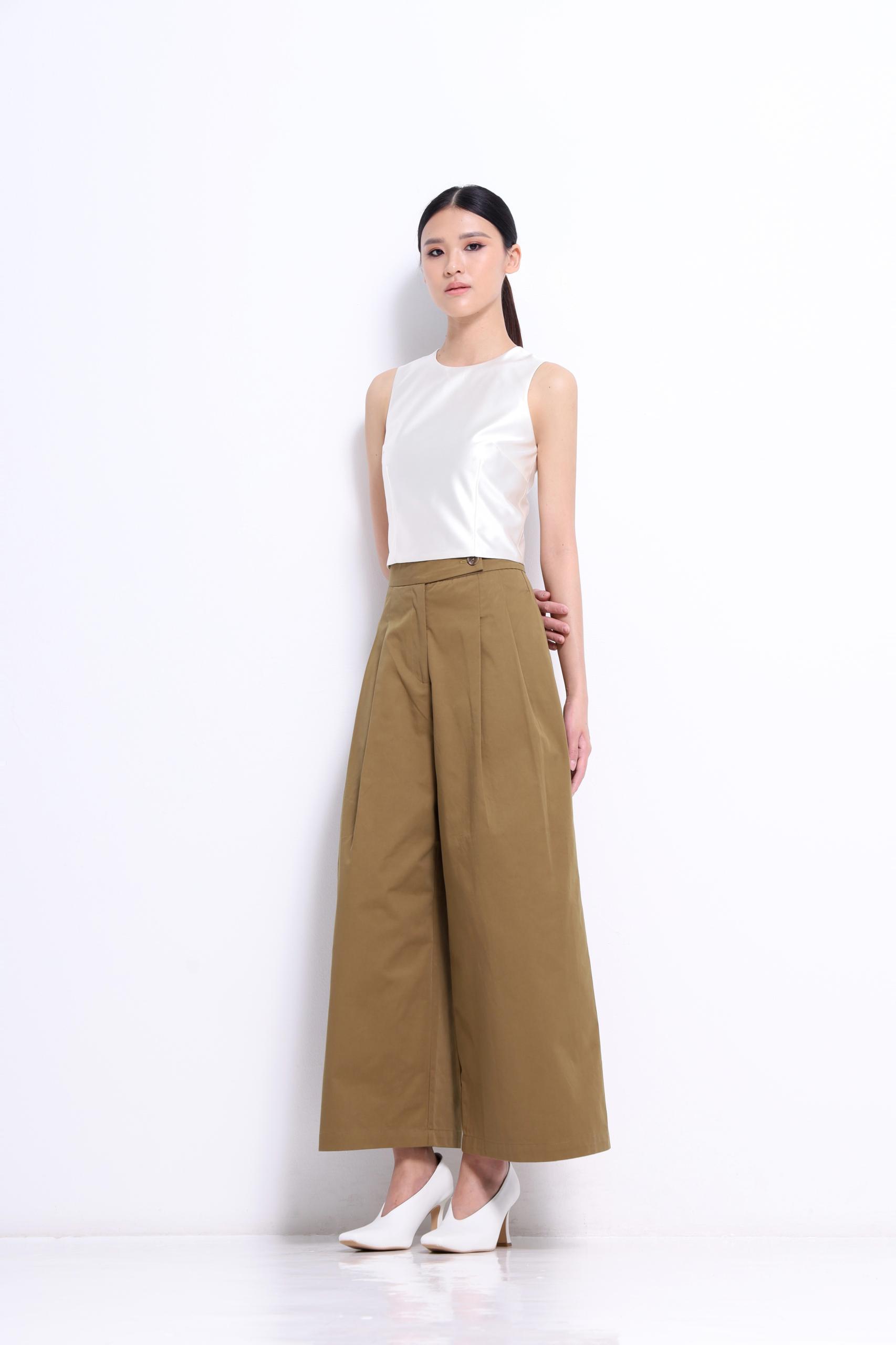 CB2730 Aurelia Satin Crop Top