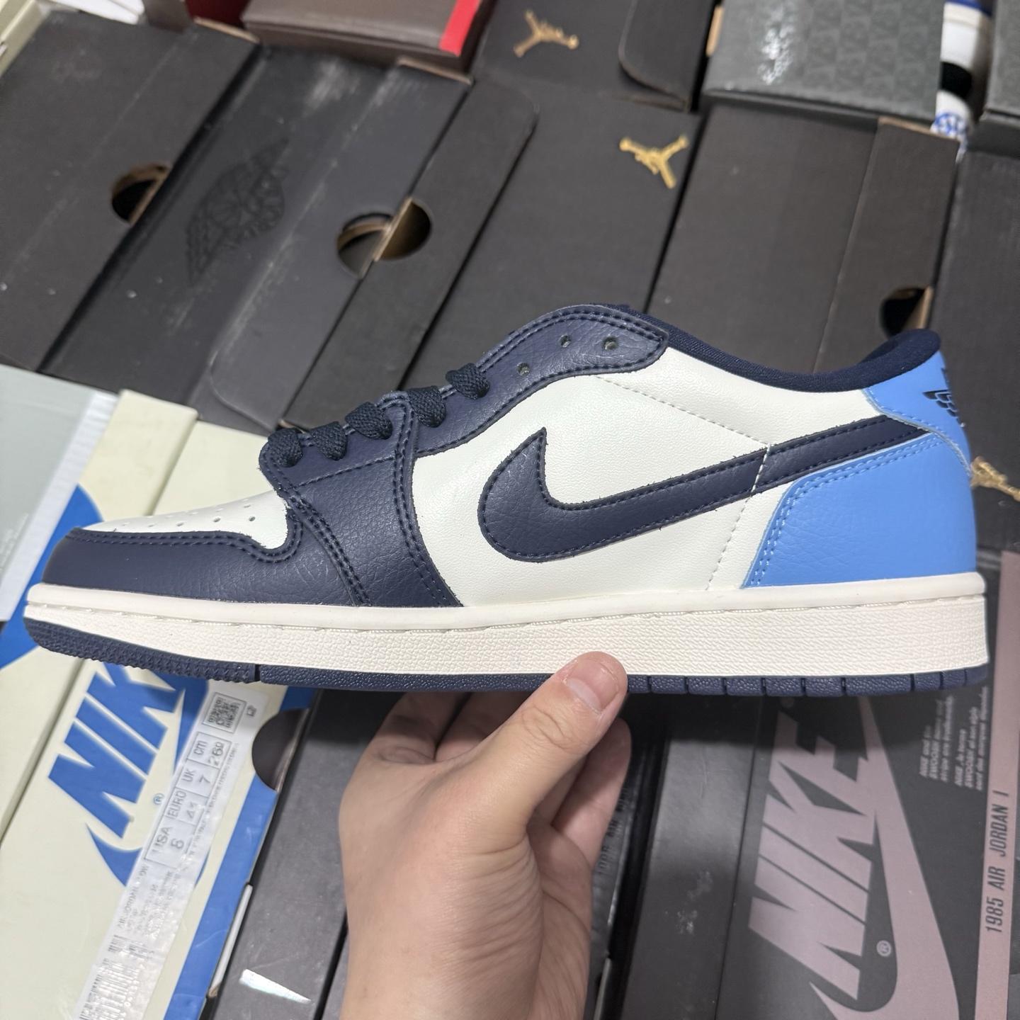 Nike Air Jordan 1 Low "Obsidian" CZ0790-400