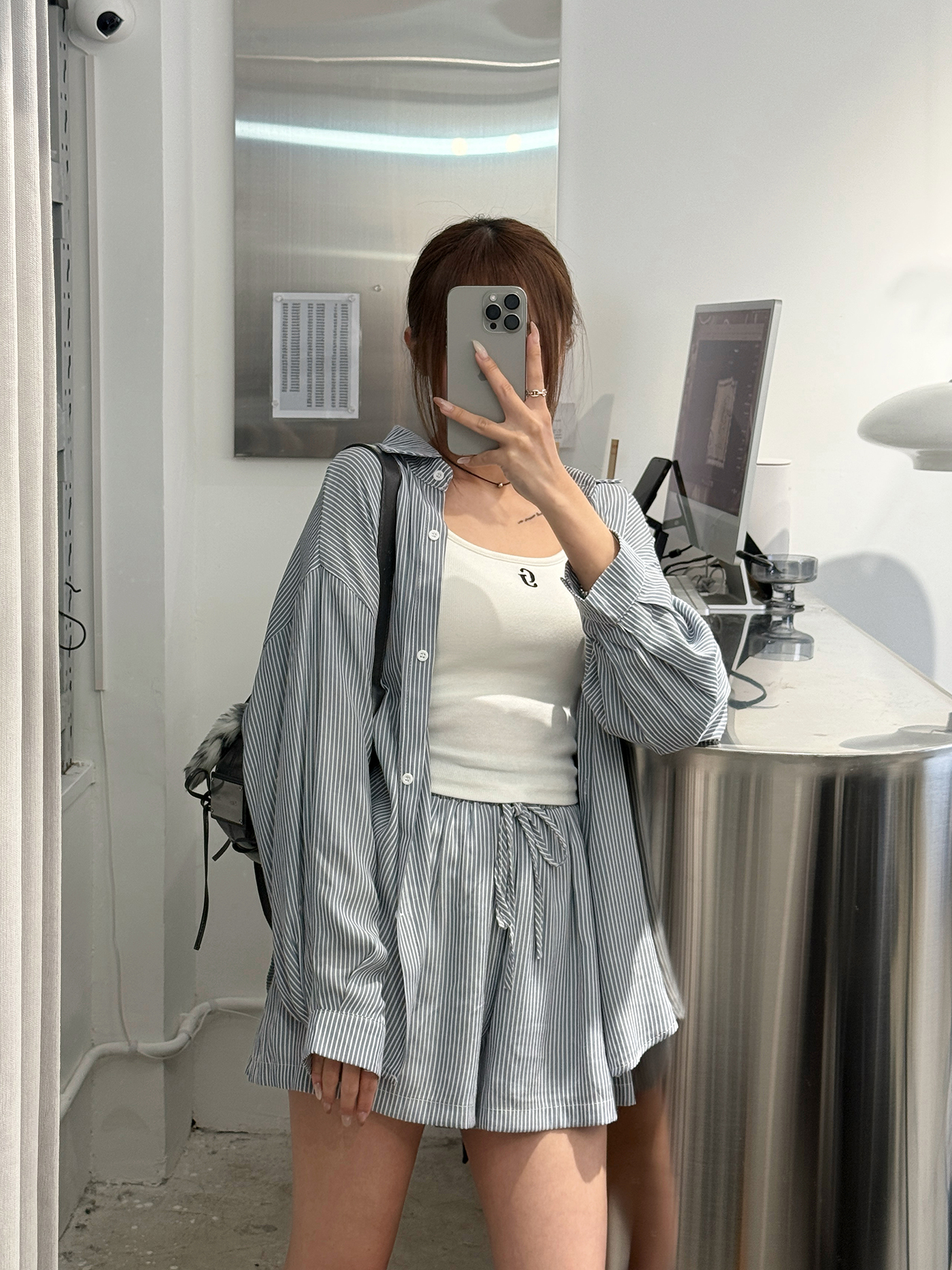 𝐑𝐞𝐚𝐝𝐲-𝐭𝐨-𝐰𝐞𝐚𝐫 𝐬𝐭𝐫𝐢𝐩𝐞𝐝 𝐬𝐡𝐢𝐫𝐭 𝐚𝐧𝐝 𝐬𝐡𝐨𝐫𝐭𝐬 𝐬𝐞𝐭