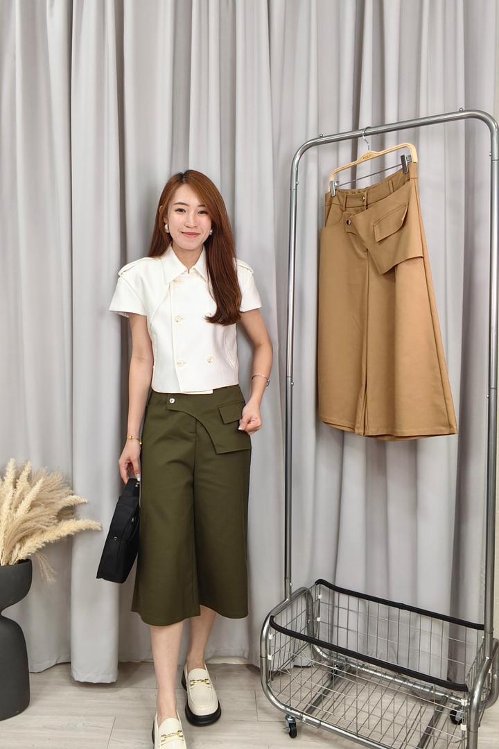 CB2648 Modern Heiress Short Sleeve Top