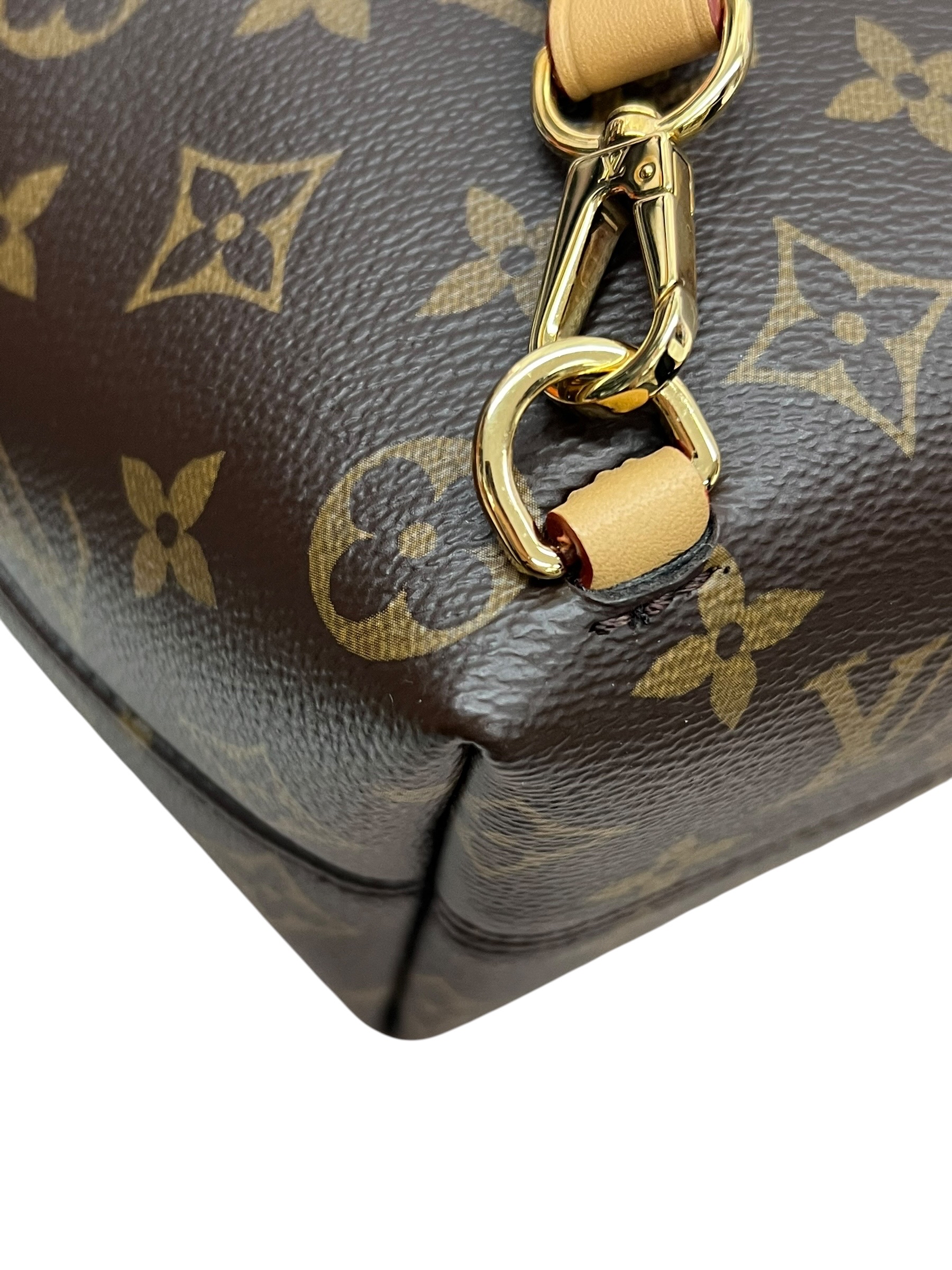 Pre-owned LOUIS VUITTON Montsouris BB Monogram Backpack / Product Code: 080601