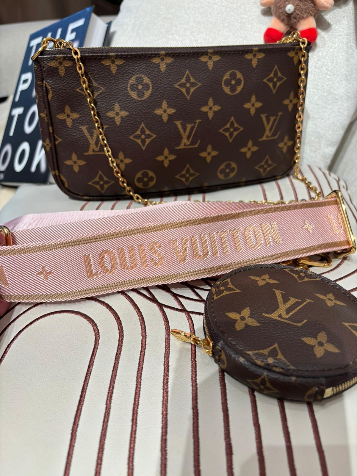 Lv Multi Pochette Accessoires 5合1 100%Authentic ,95%new ✅dust bag