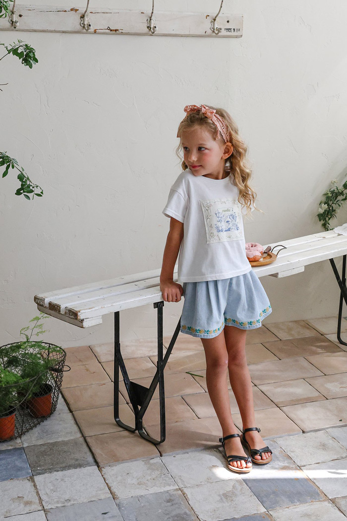 🇰🇷Puella_Flo tee