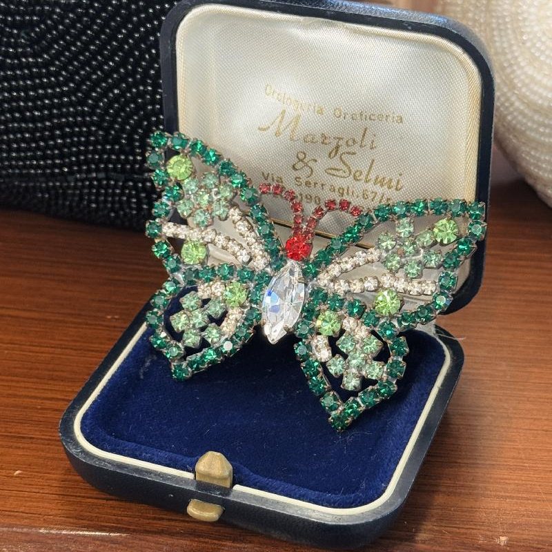 Vintage C.a. 1980s Czechoslovakian Sparkling Butterfly Brooch (B030)
