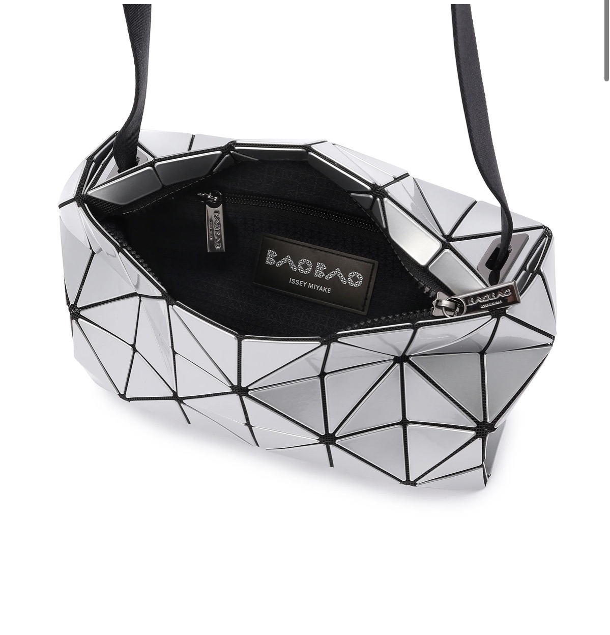 BAO BAO ISSEY MIYAKE CARTON
