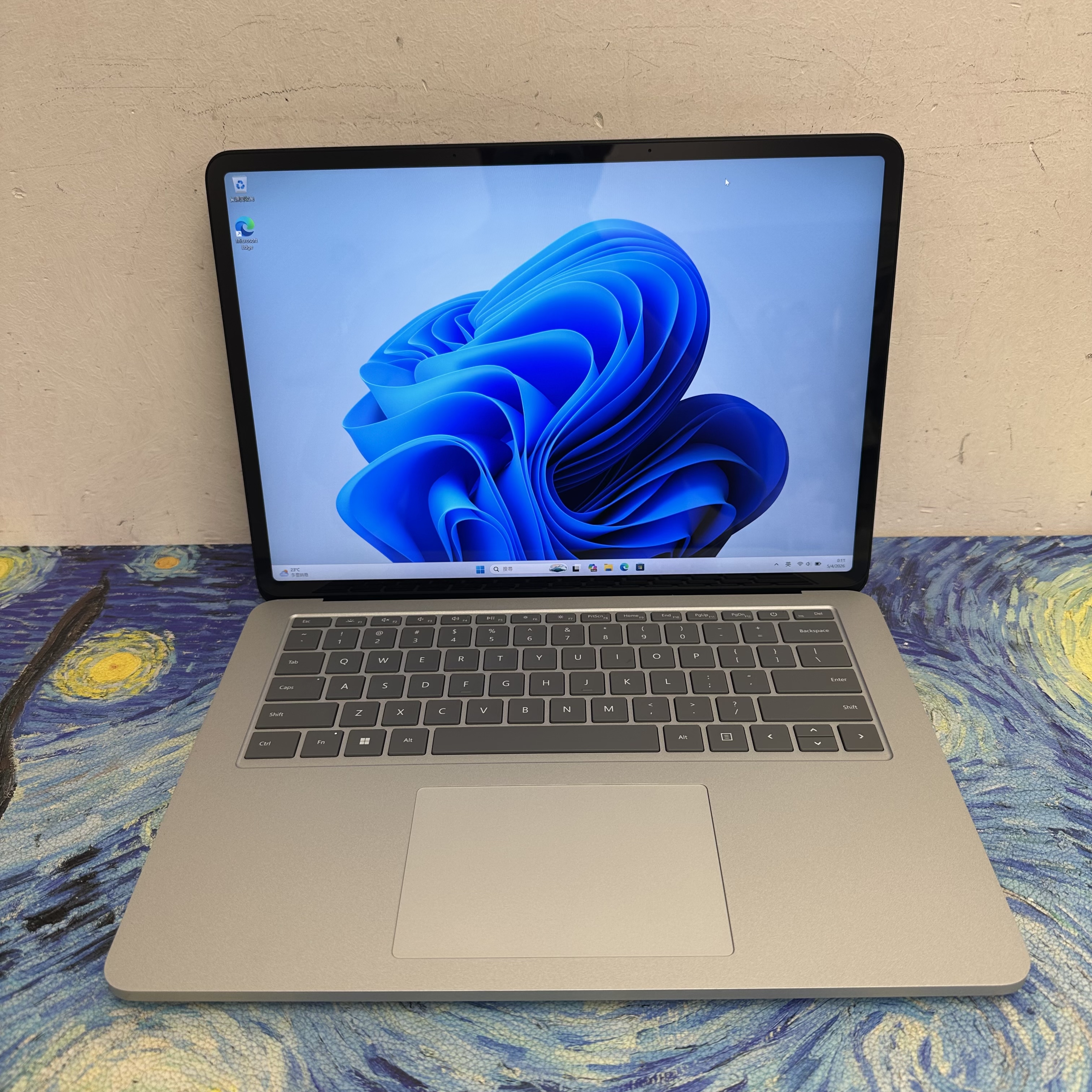 (頂級三段變型 Surface Laptop Studio❤️‍🔥)Microsoft Surface Laptop Studio  i7-11370H /32GB Ram/1TB SSD/2K 120Hz Touch Mon/可Type C 充電/銀色/ Laptop / Notebook / RTX A2000 獨立顯示卡/ Tablet / Movie / YouTube / 