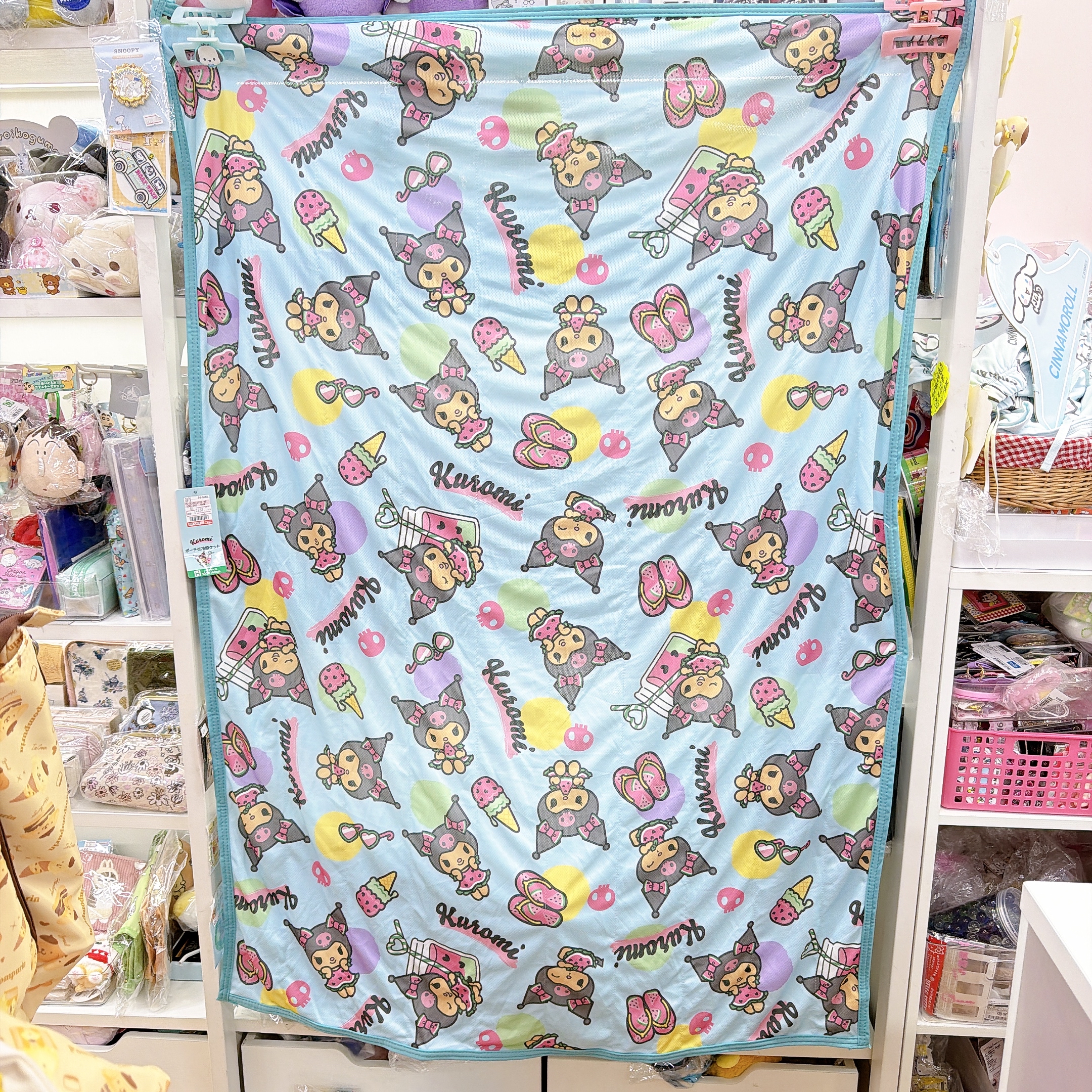 日本直送獨家發售Sanrio Hello Kitty Kurumi黑皮夏天系列新款冷感被140×100 cm附送頭形包包可以收埋入去